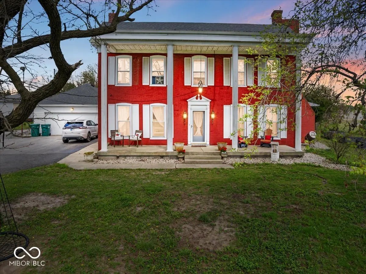 1394 N Michigan Road, Shelbyville
