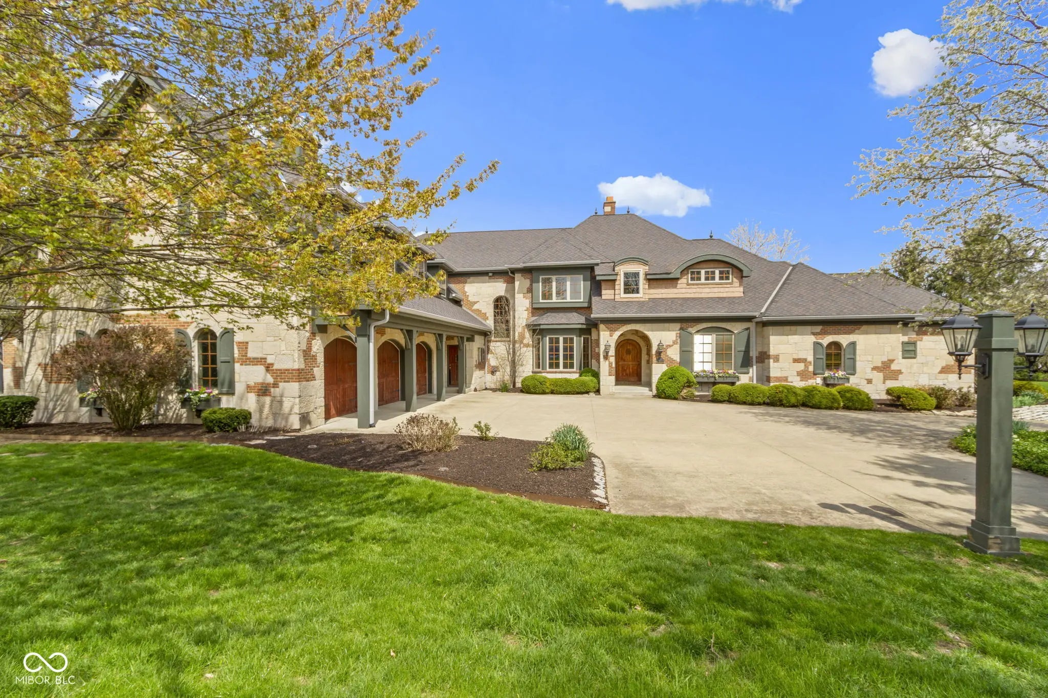 12010 Landover Lane, Fishers