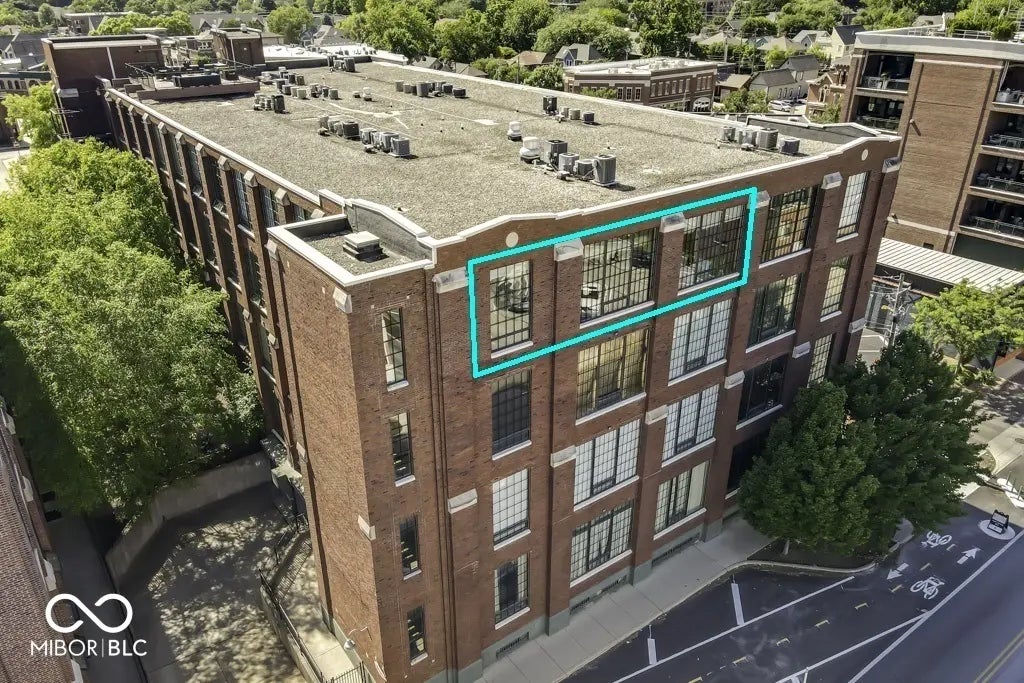 Photo of 624 E Walnut Street 46 Indianapolis, IN 46204