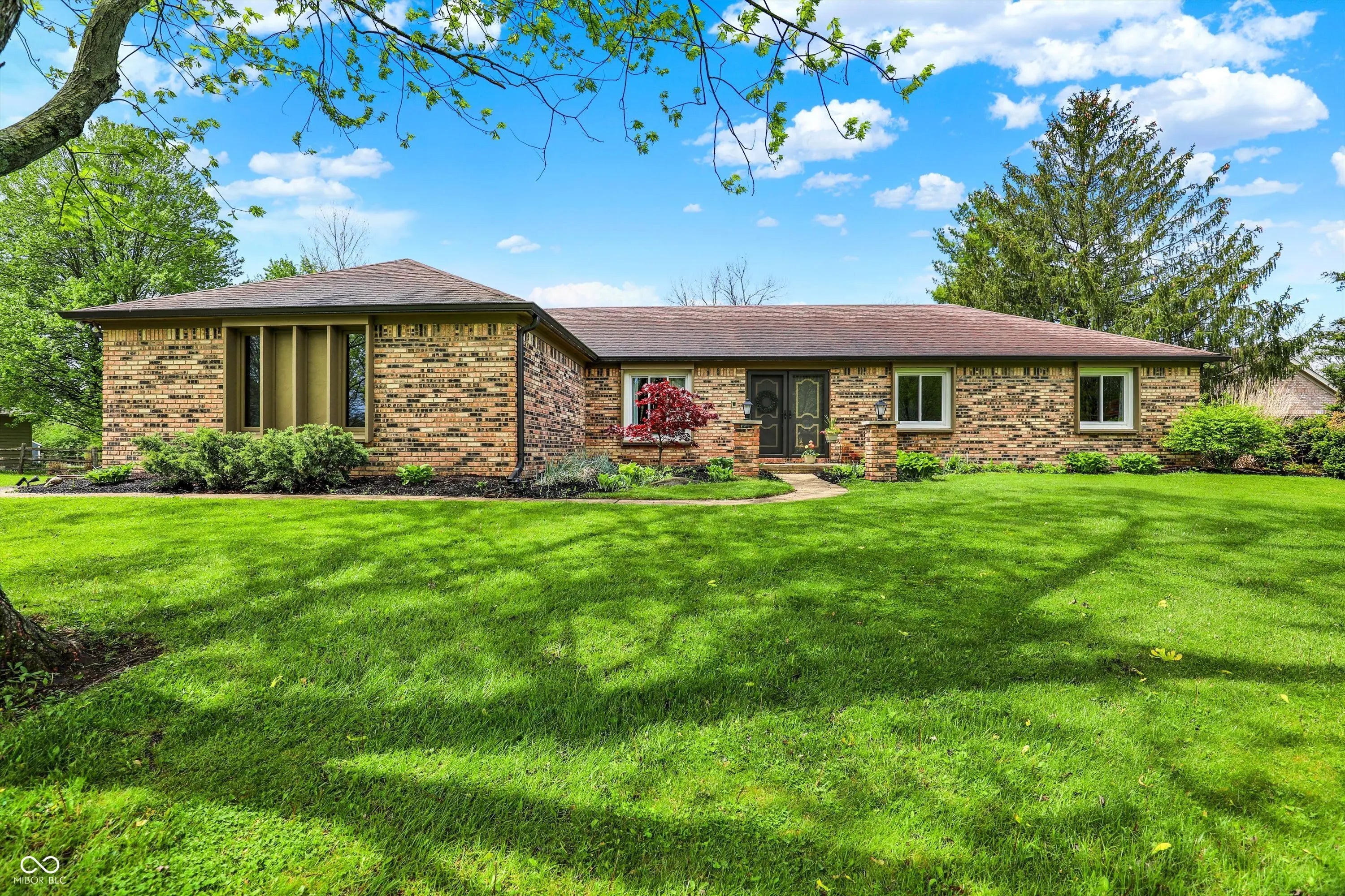 8906 N County Road 1050 E, Brownsburg