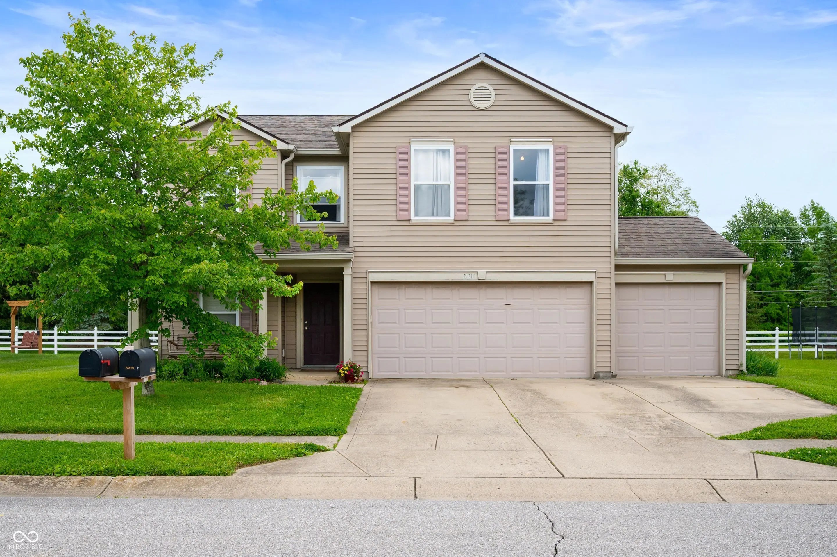 8211 Firefly Way, Indianapolis