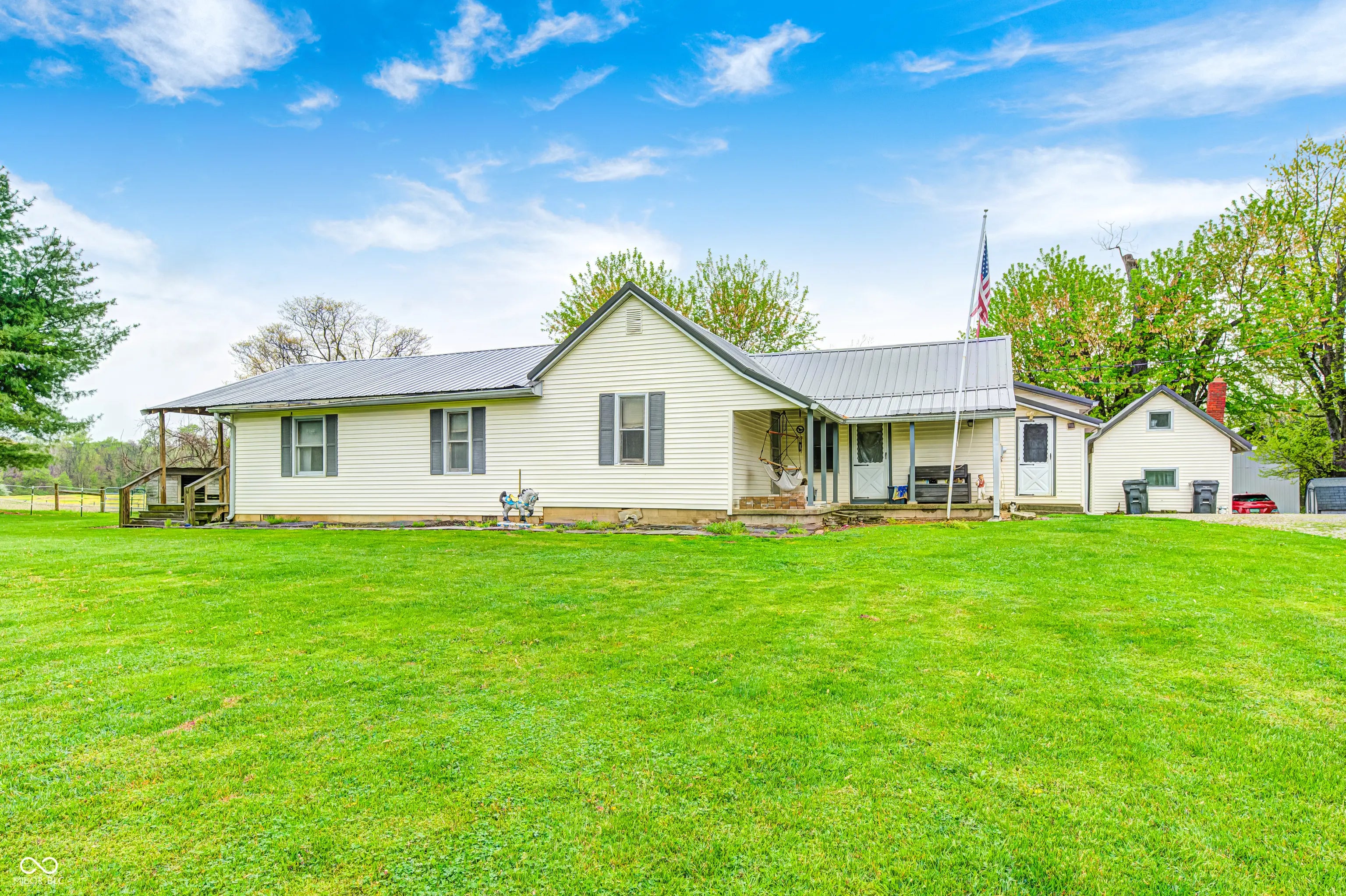 5320 S Lick Crk Road, Morgantown