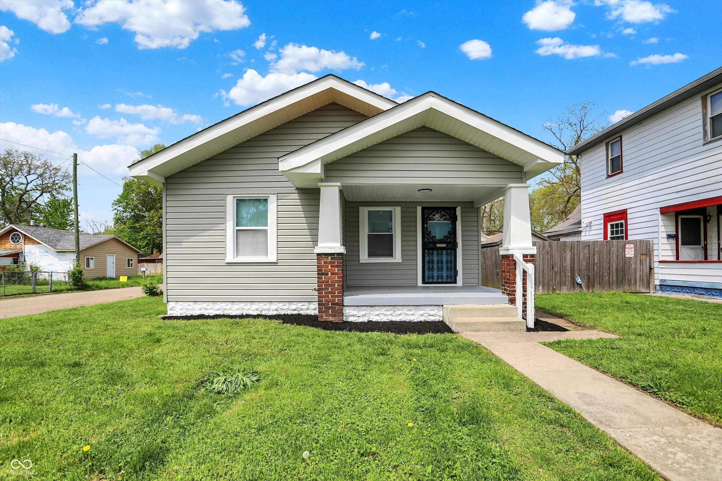 364 Congress Avenue, Indianapolis
