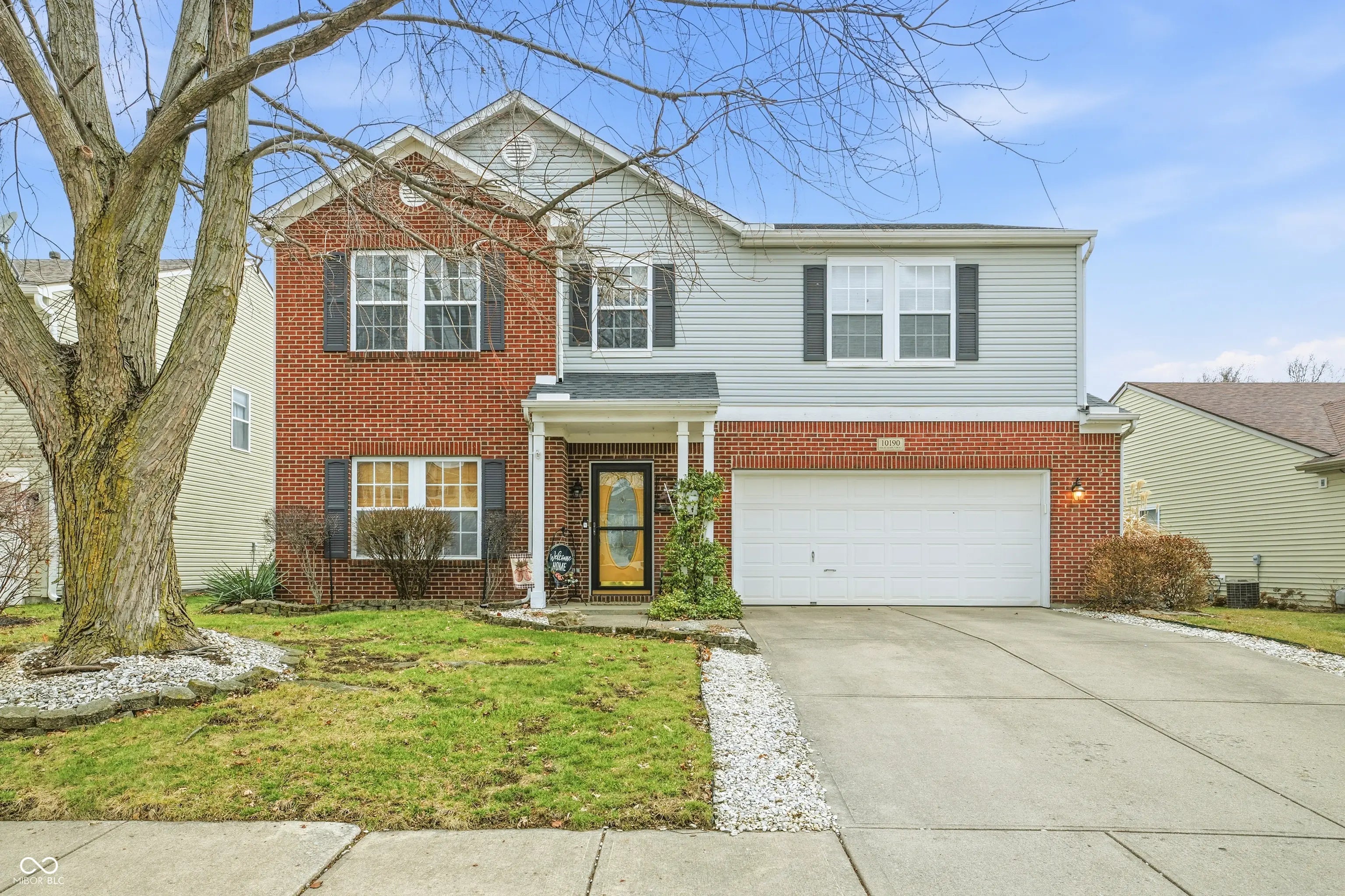 10190 Holly Berry Circle, Fishers