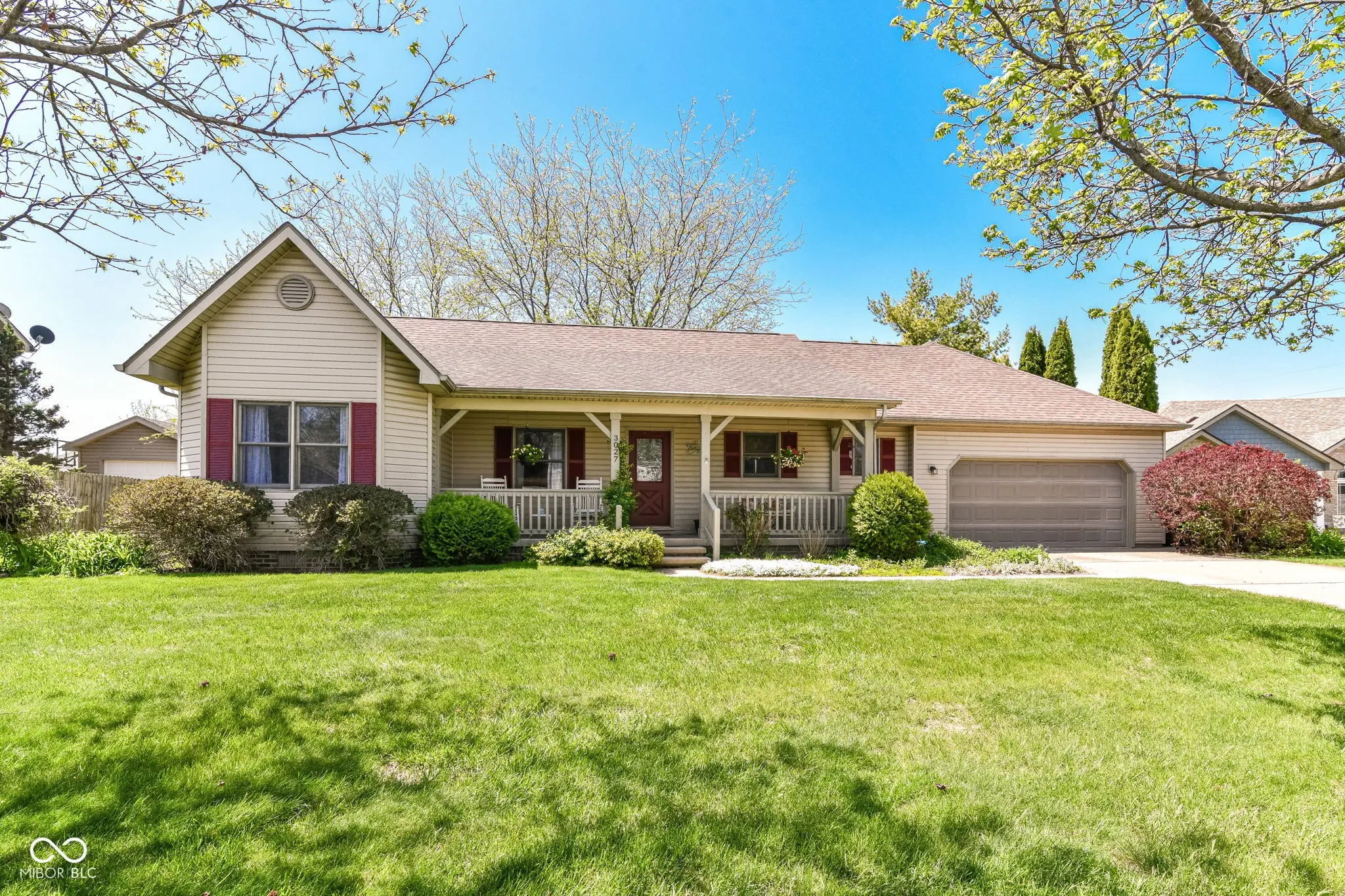 3027 Ash Way, Lapel