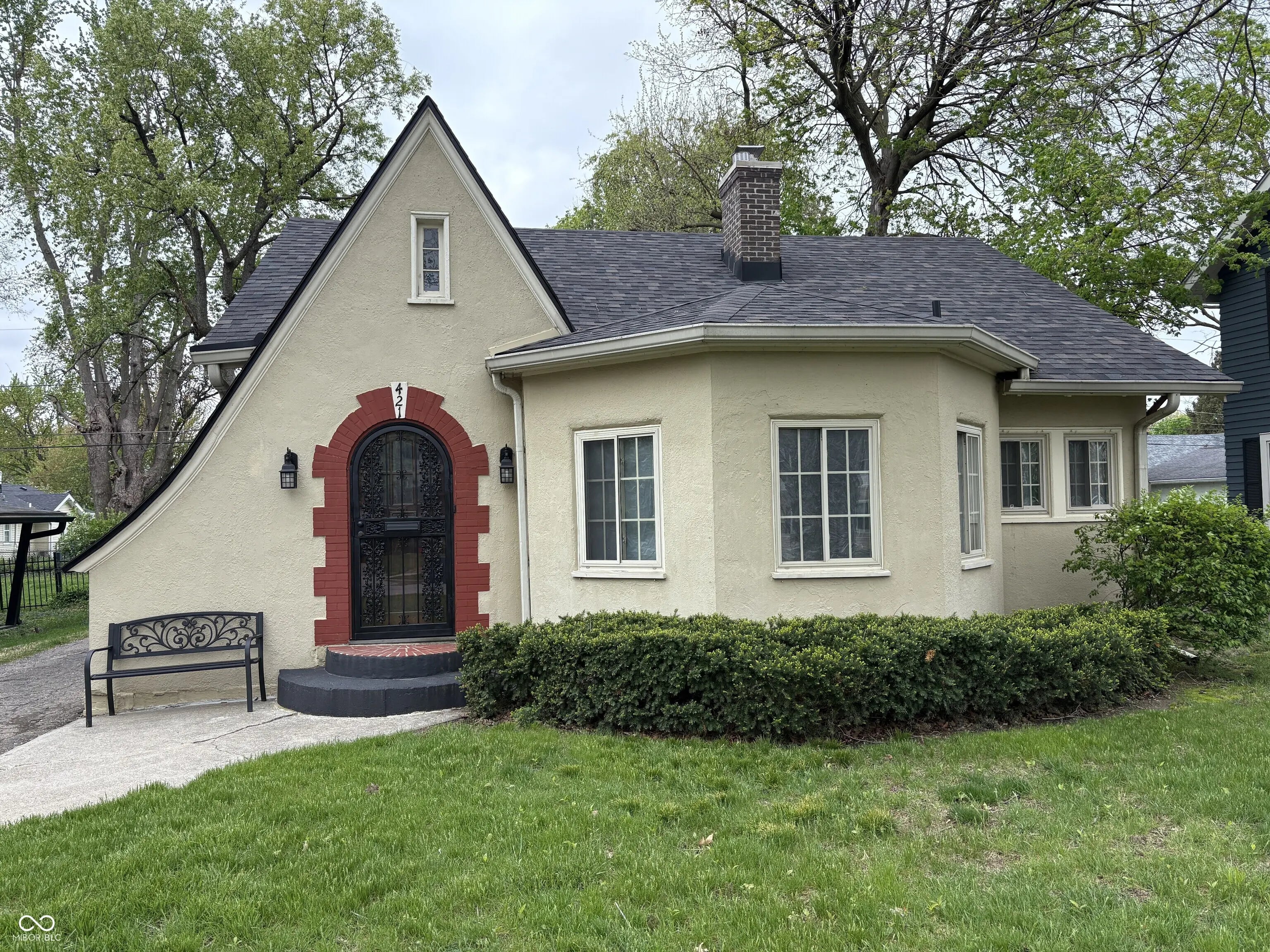 Photo of 421 W 44th Street Indianapolis, IN 46208