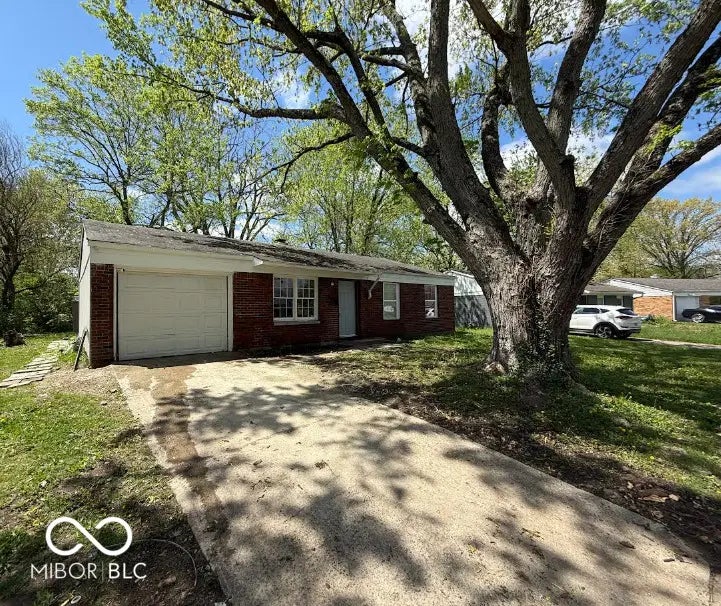 Photo of 4456 N Kenyon Drive Indianapolis, IN 46226