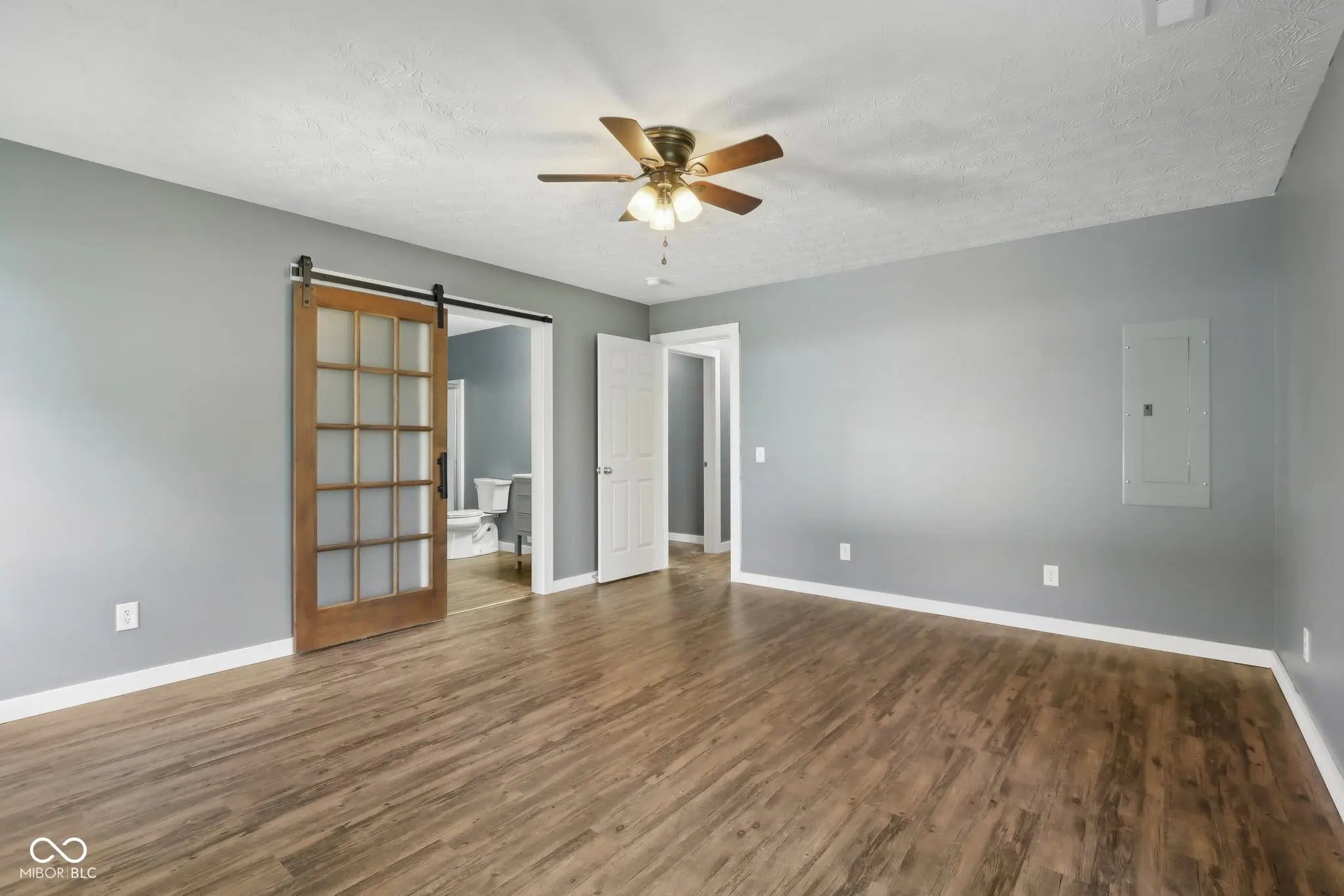 3098 Central MLS 22035541 No Subdivision photo 11