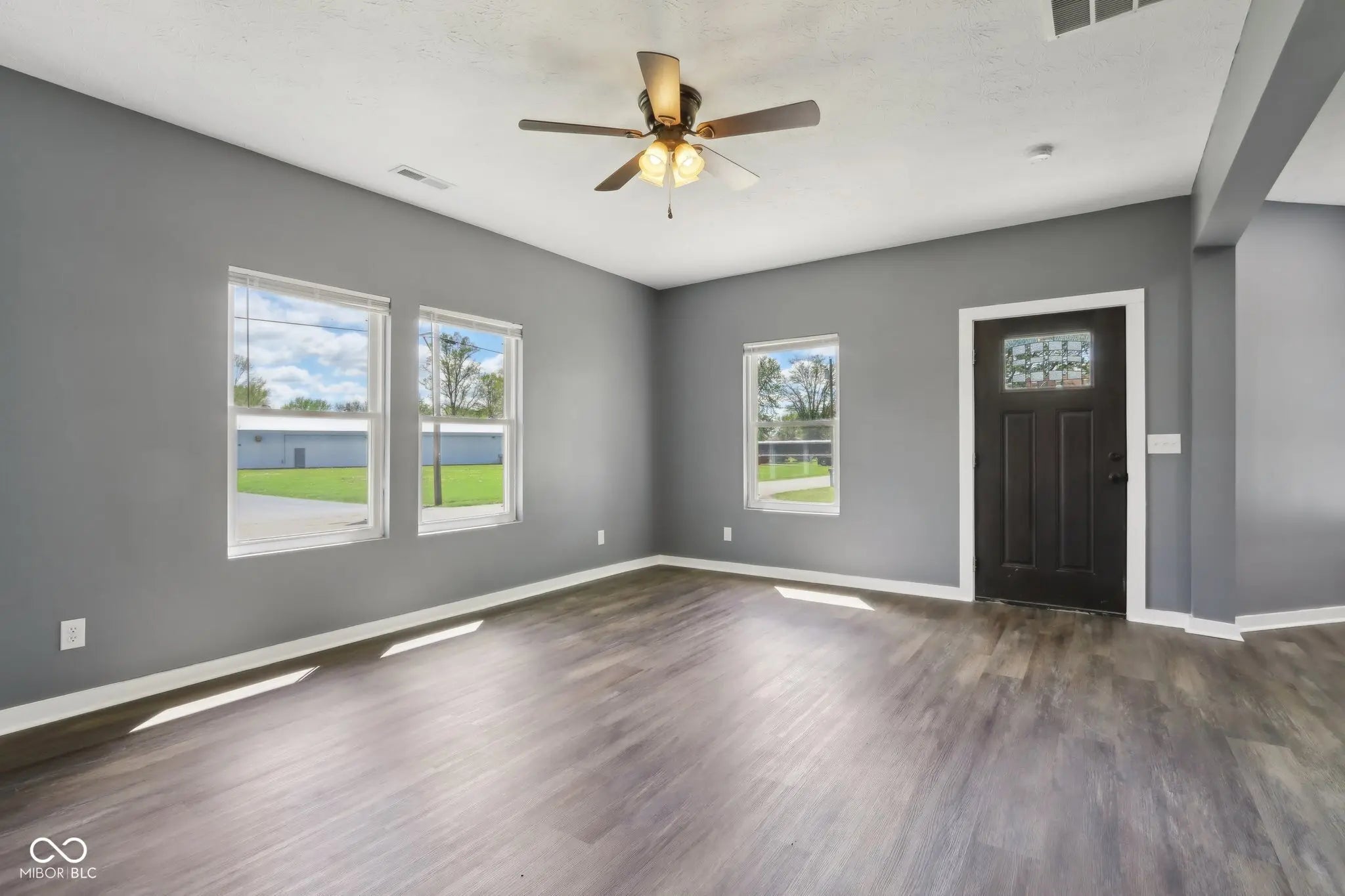 3098 Central MLS 22035541 No Subdivision photo 3