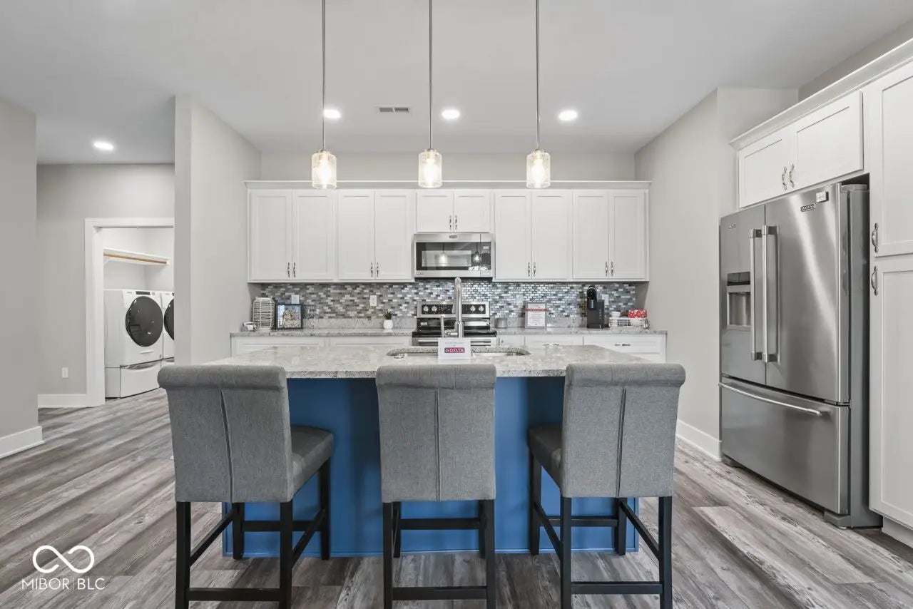 315 Blue River Drive MLS 22035564 Rivers Edge photo 3