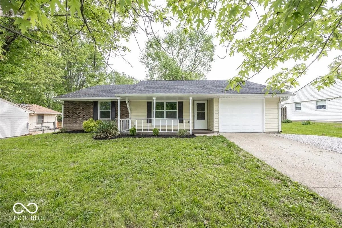 8145 Railroad Road, Indianapolis