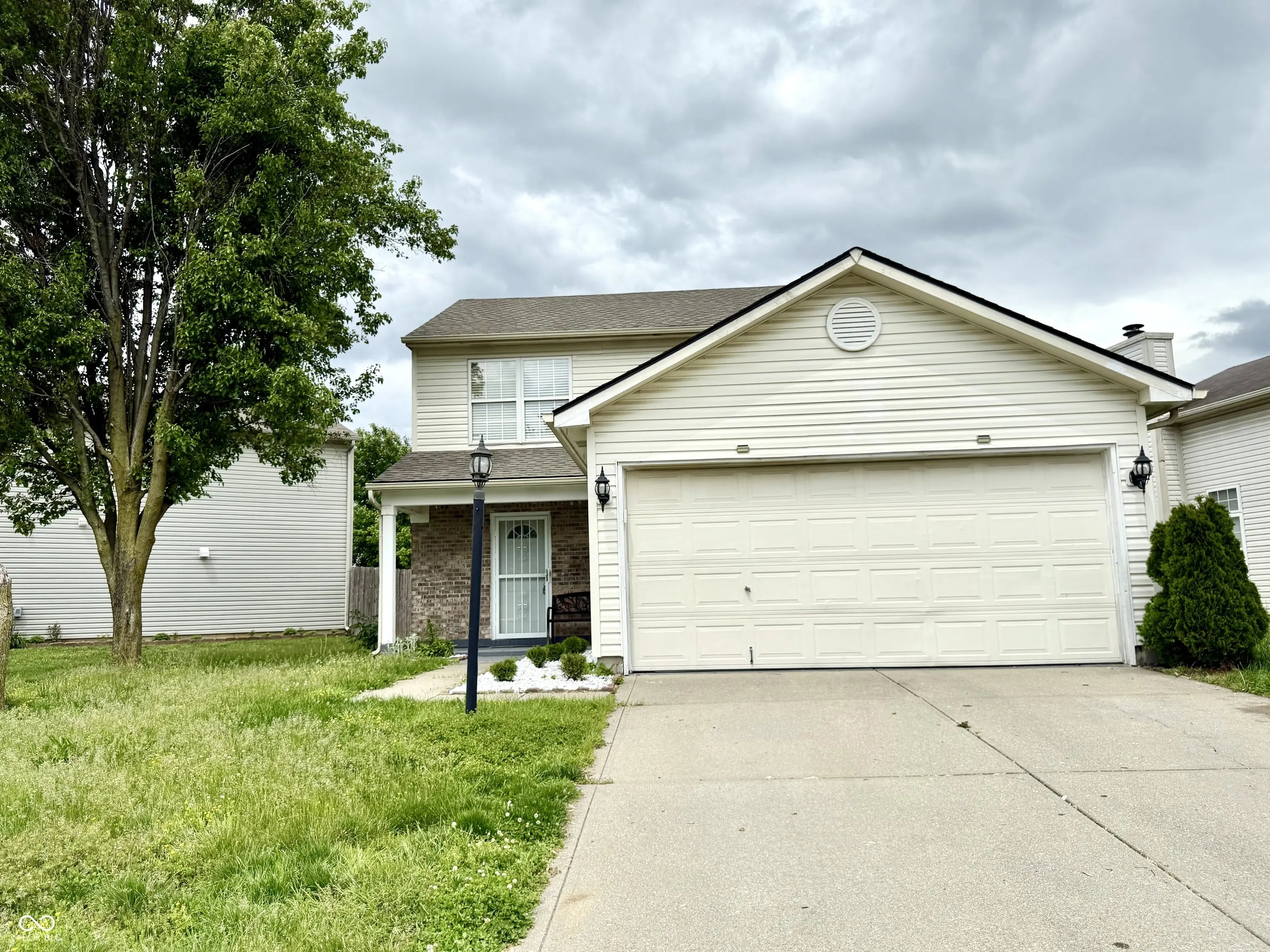 5411 Cliff Ridge Drive, Indianapolis