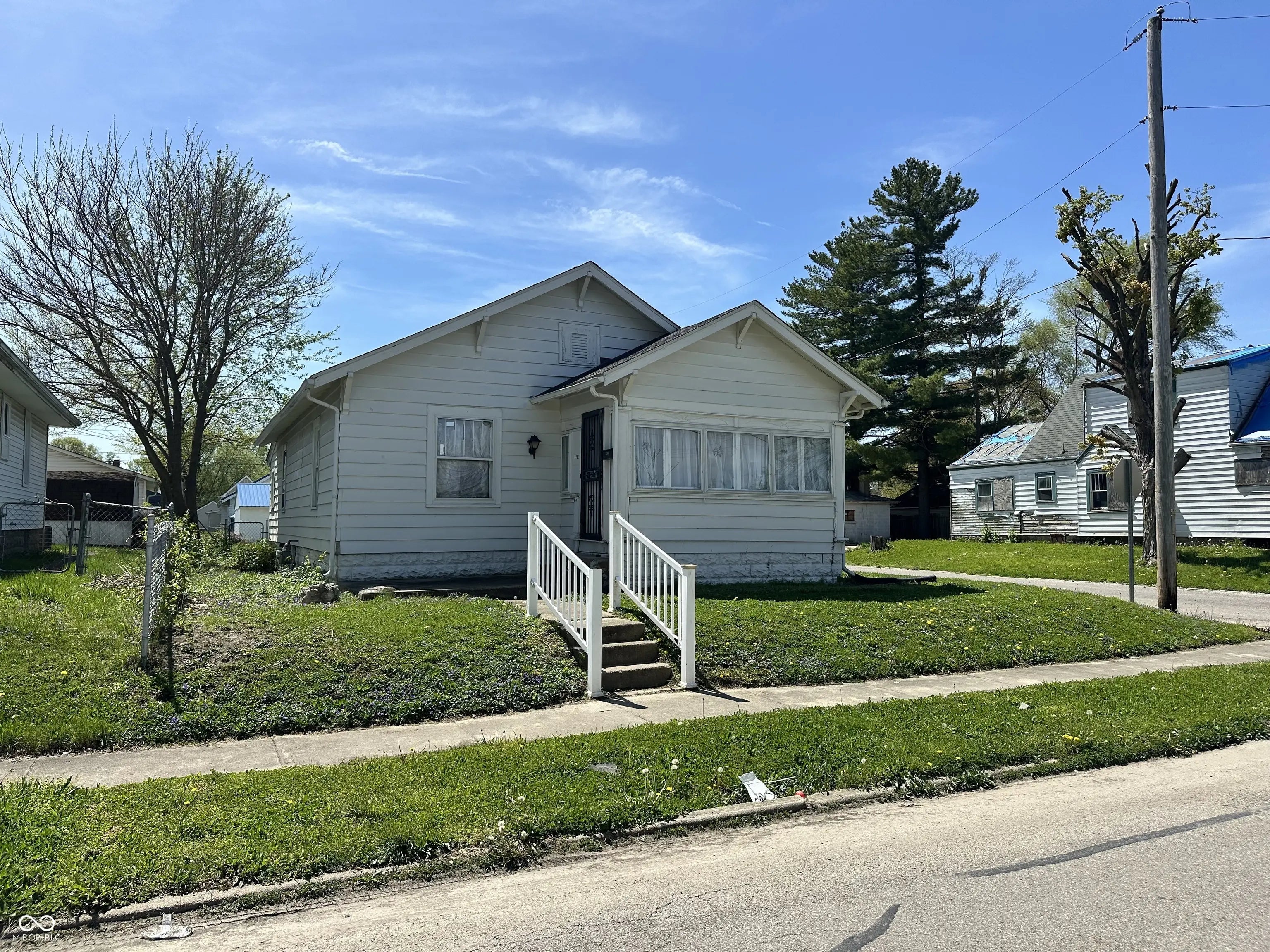 1203 E 27th Street, Anderson