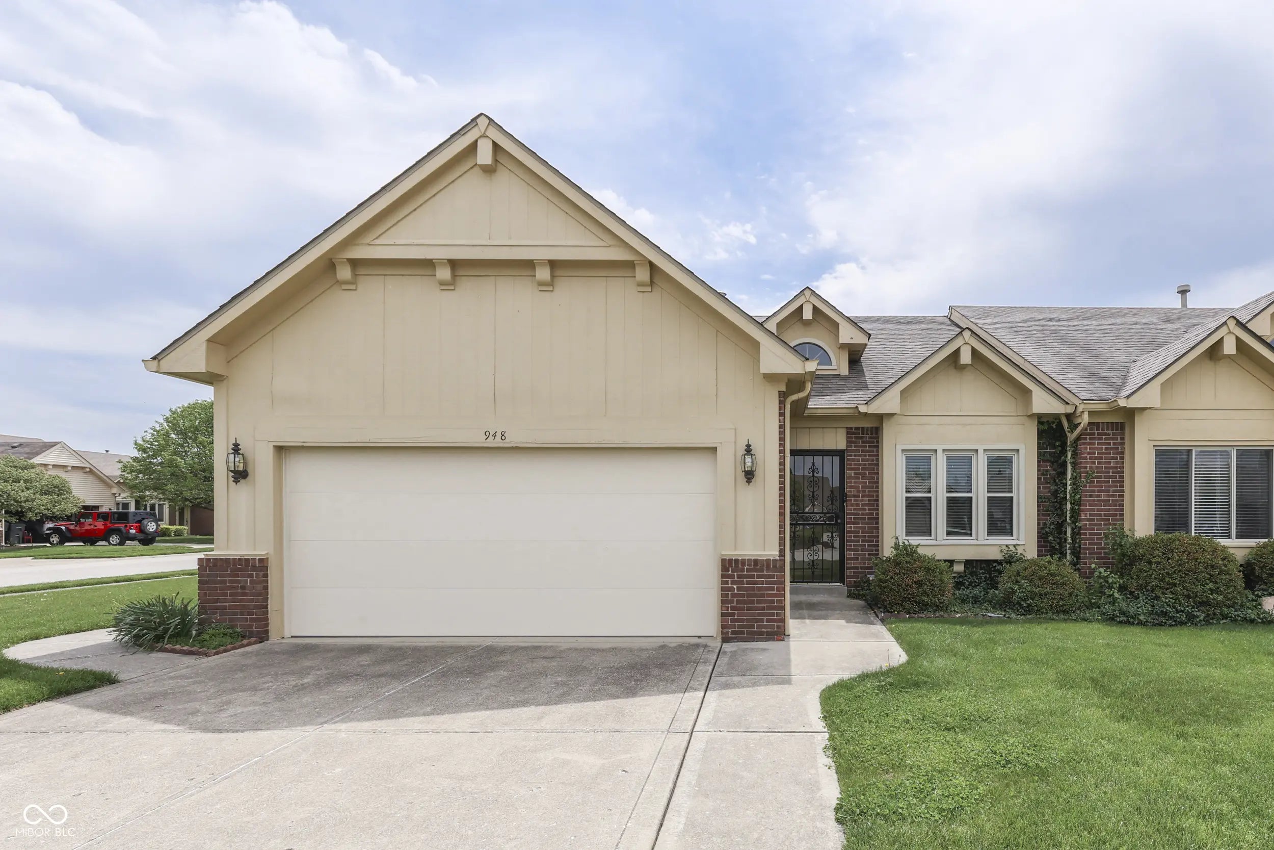 948 Peppermill Run, Greenwood