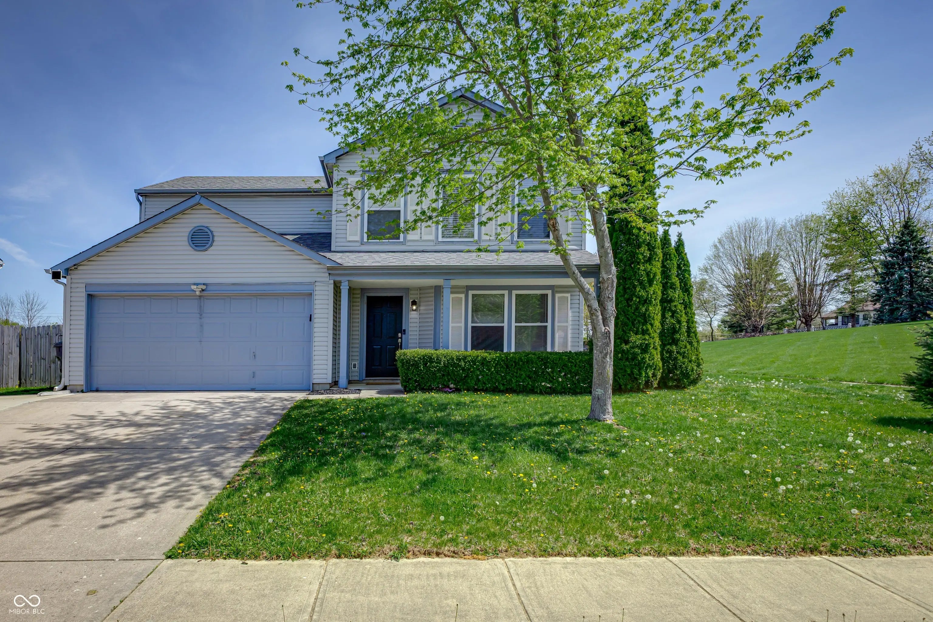 6209 Amber Valley Lane, Indianapolis