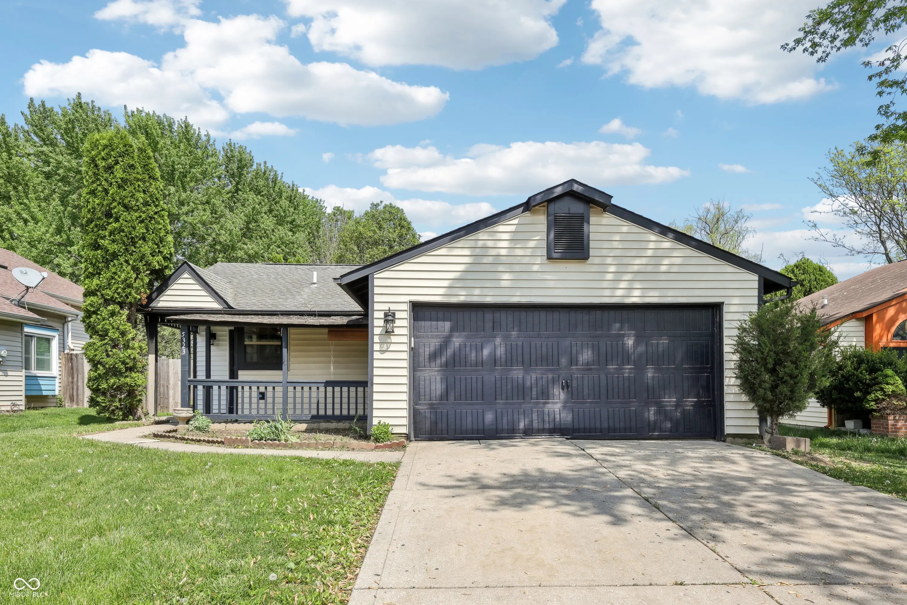 5323 Shefford Court, Indianapolis