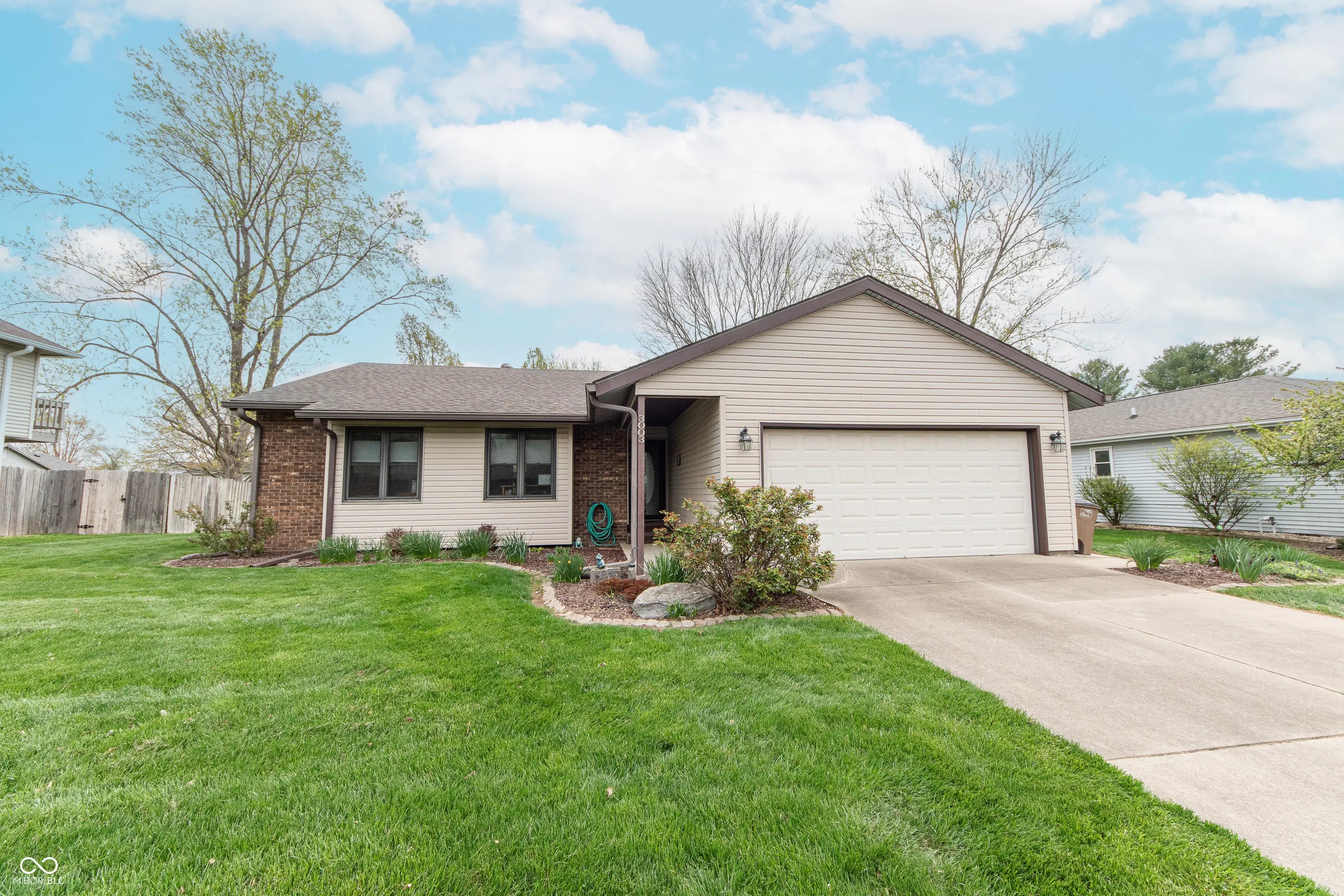 3003 Foxpointe Drive, Columbus