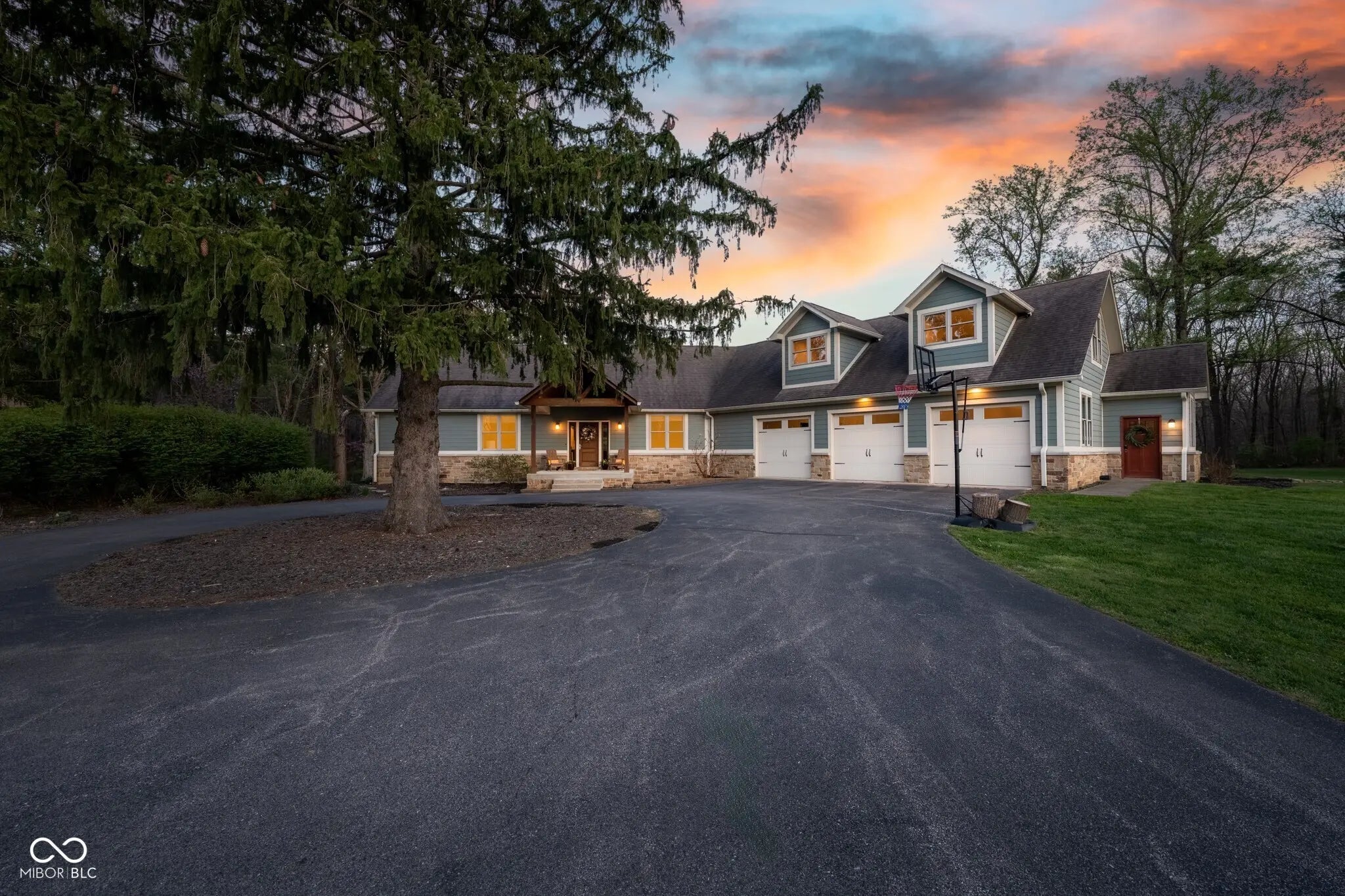 Photo of 15617 Westfield Boulevard Carmel, IN 46033
