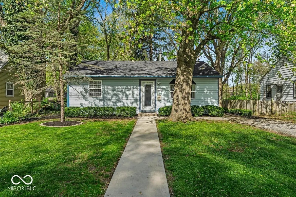 4914 Indianola Avenue, Indianapolis