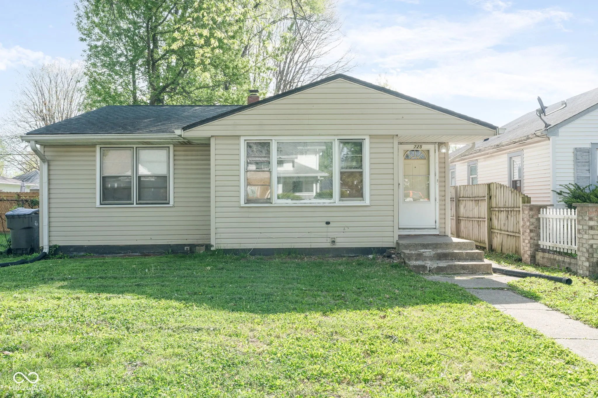 1725 Medford Avenue, Indianapolis