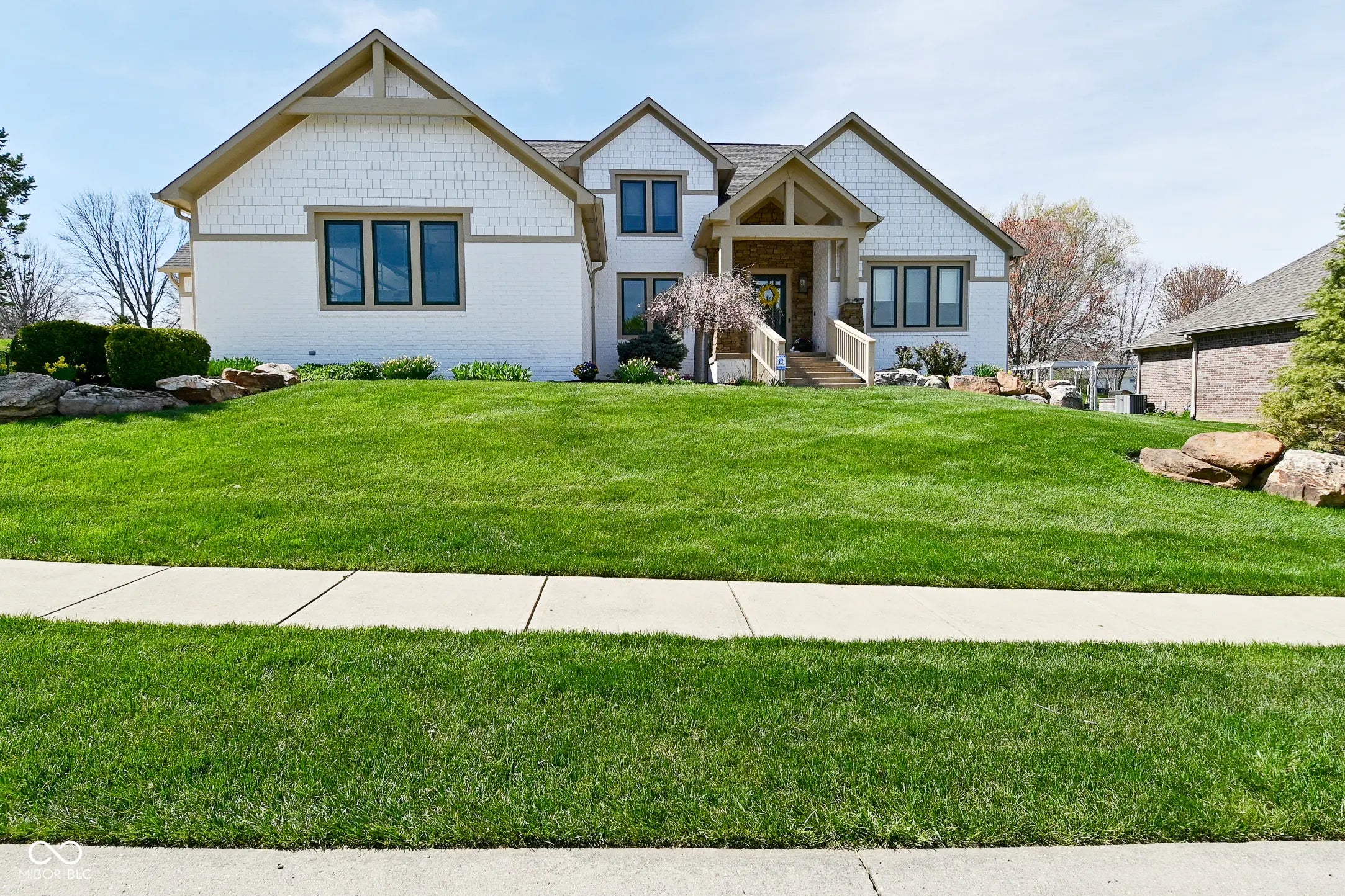 Photo of 728 Christin Court Plainfield, IN 46168