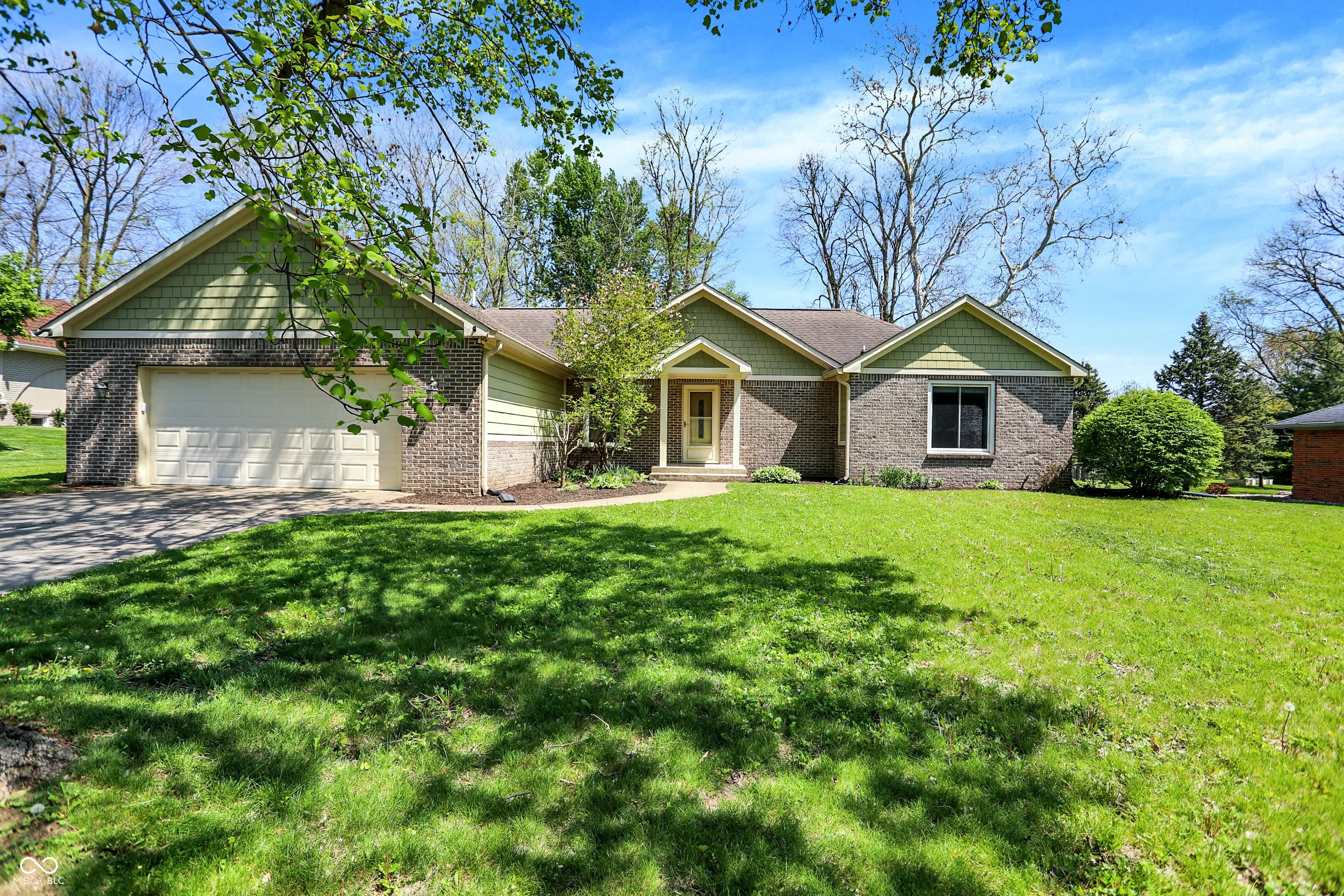 601 Shady Lane, Greenwood