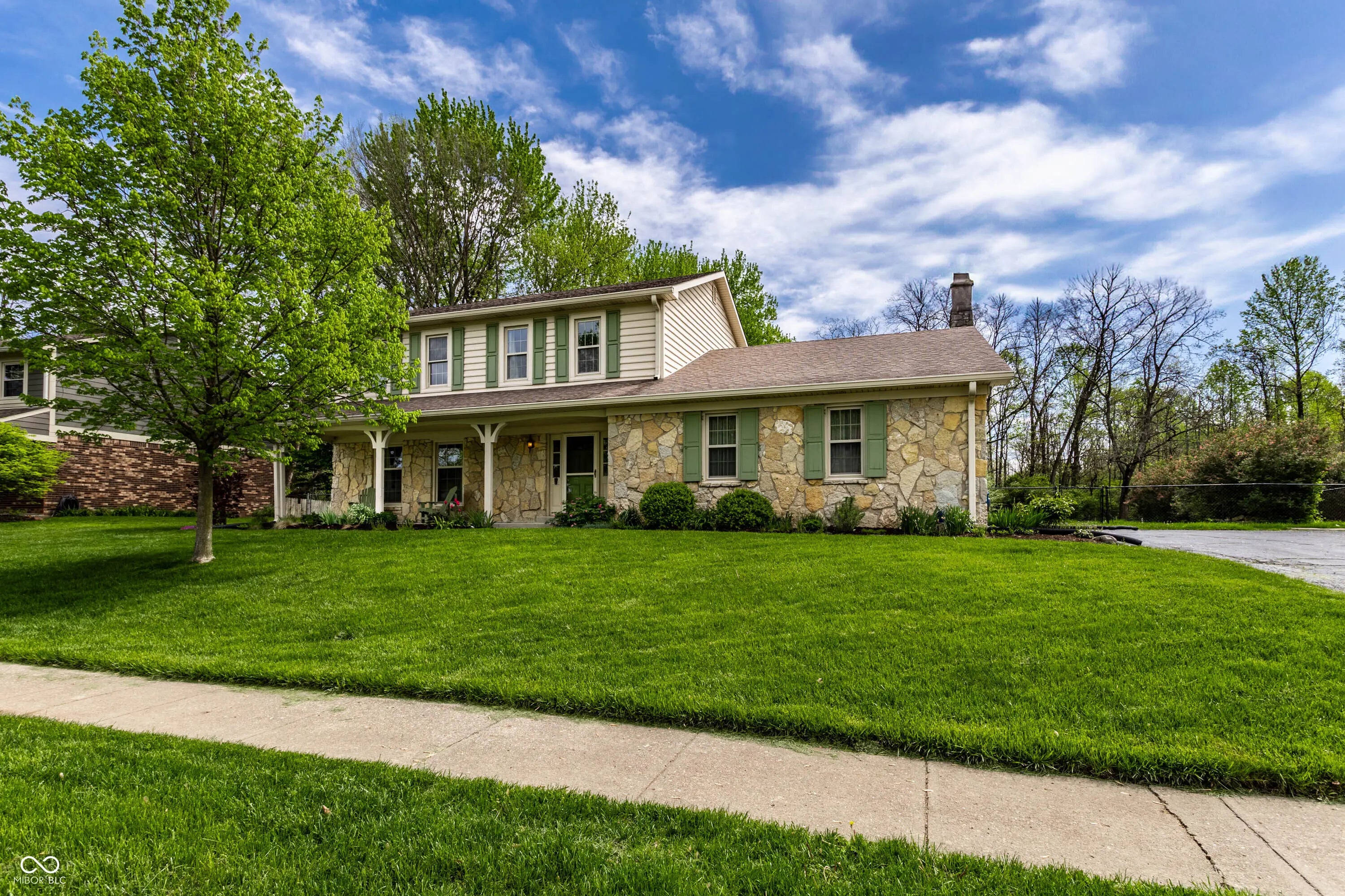 Photo of 7423 Scarborough Blvd E Drive Indianapolis, IN 46256