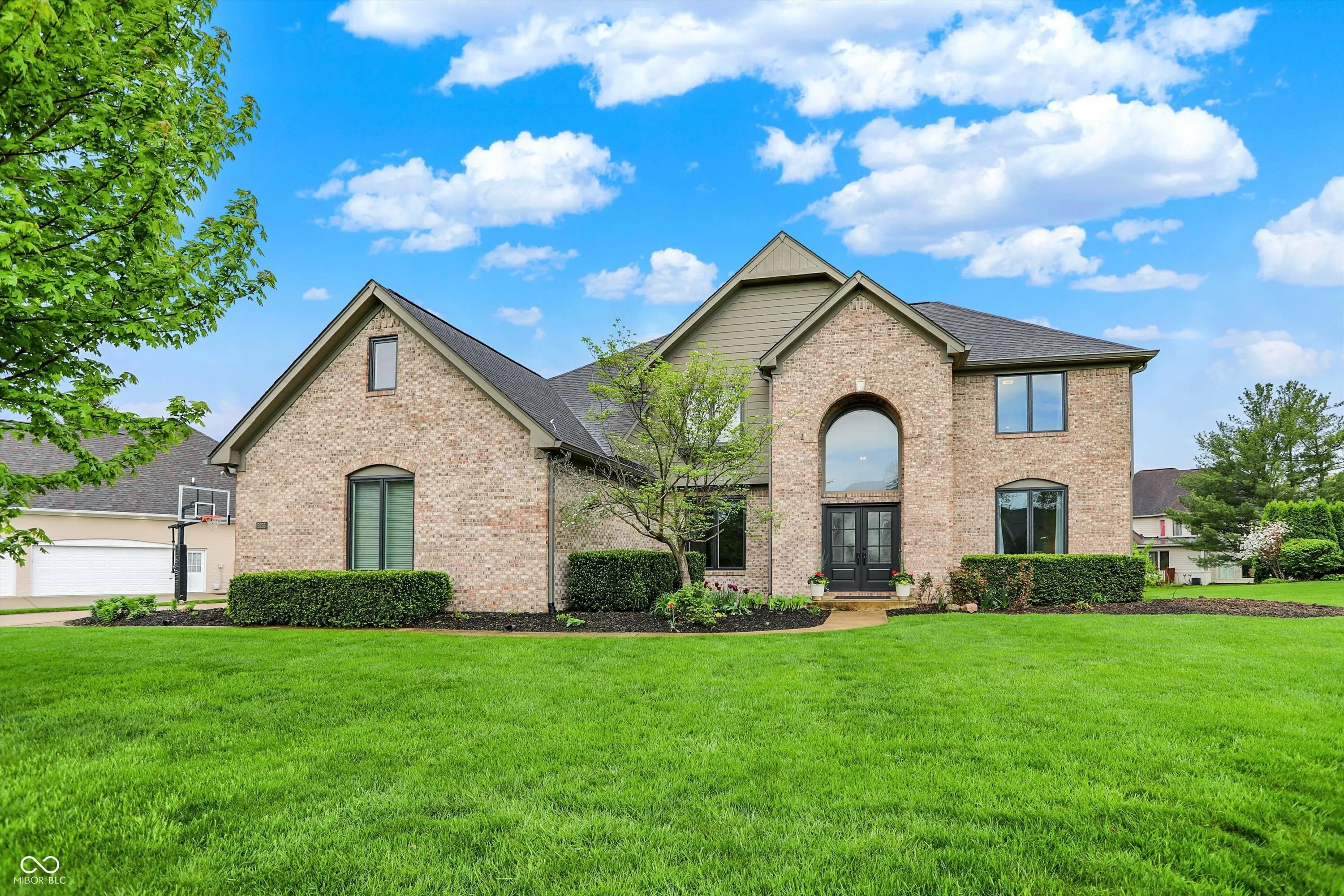 5255 Apache Moon, Carmel