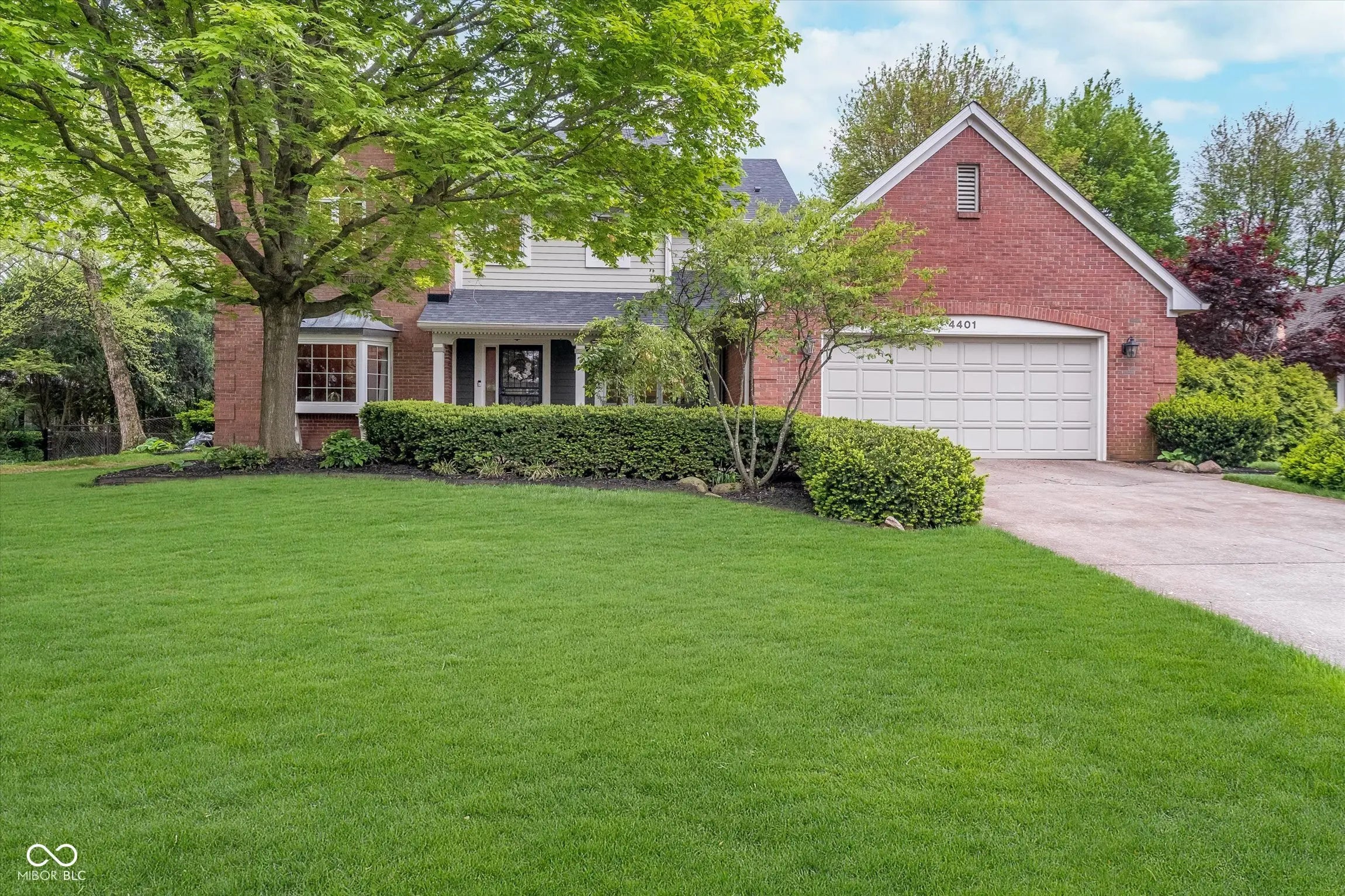 Photo of 4401 W Hunters Ridge Lane W Greenwood, IN 46143