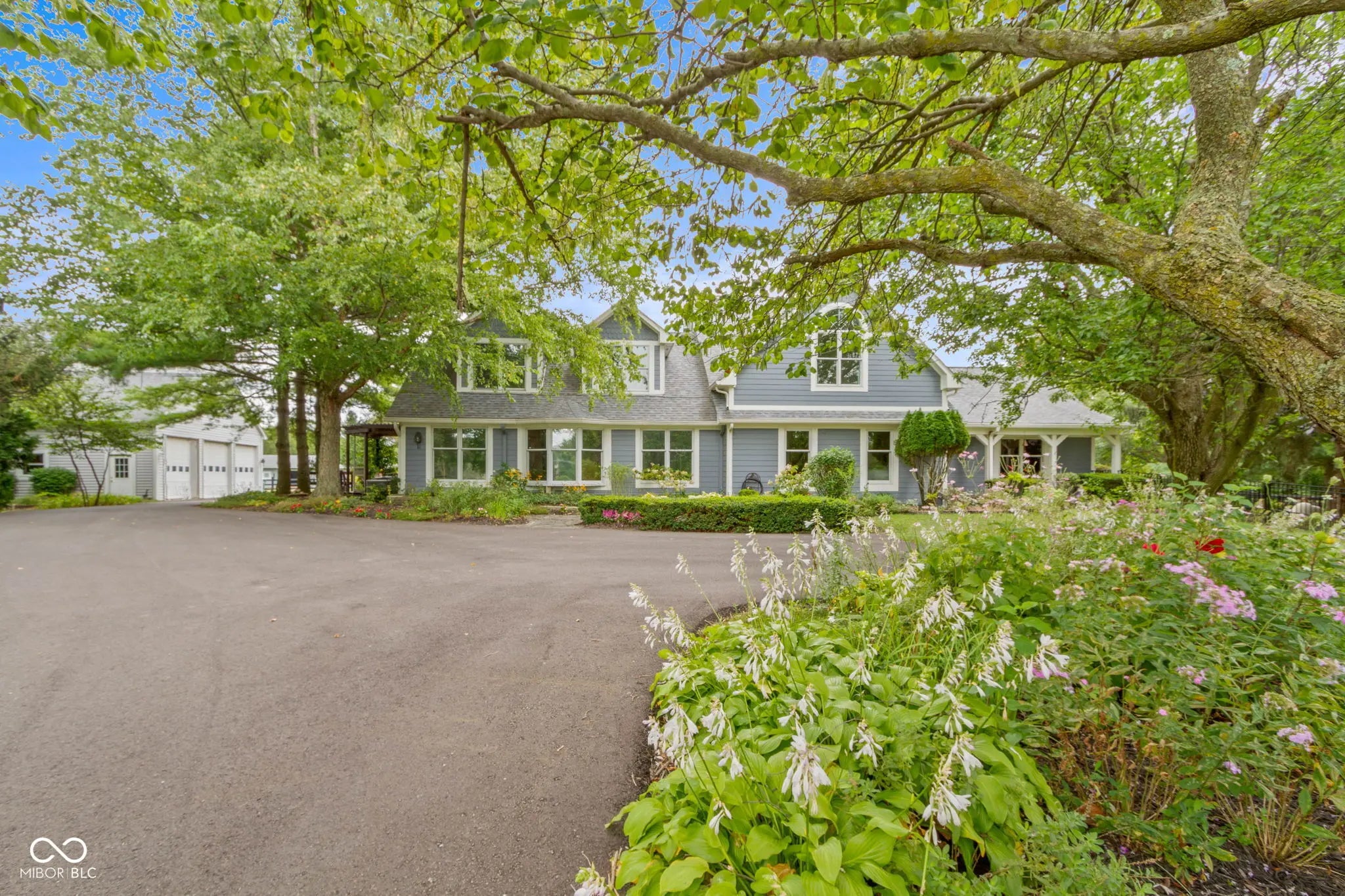 Photo of 14655 Little Eagle Creek Avenue Zionsville, IN 46077