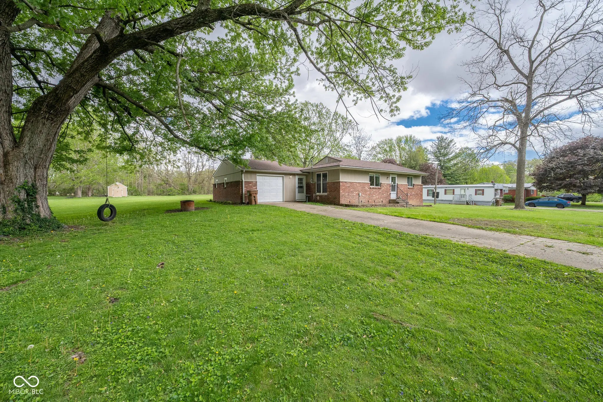 Photo of 663 S Coal Creek Drive Hillsboro, IN 47949