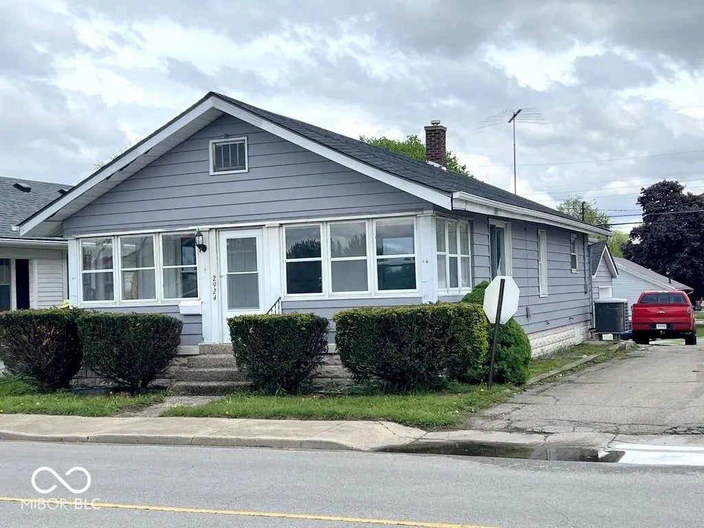 2924 Main Street, Anderson