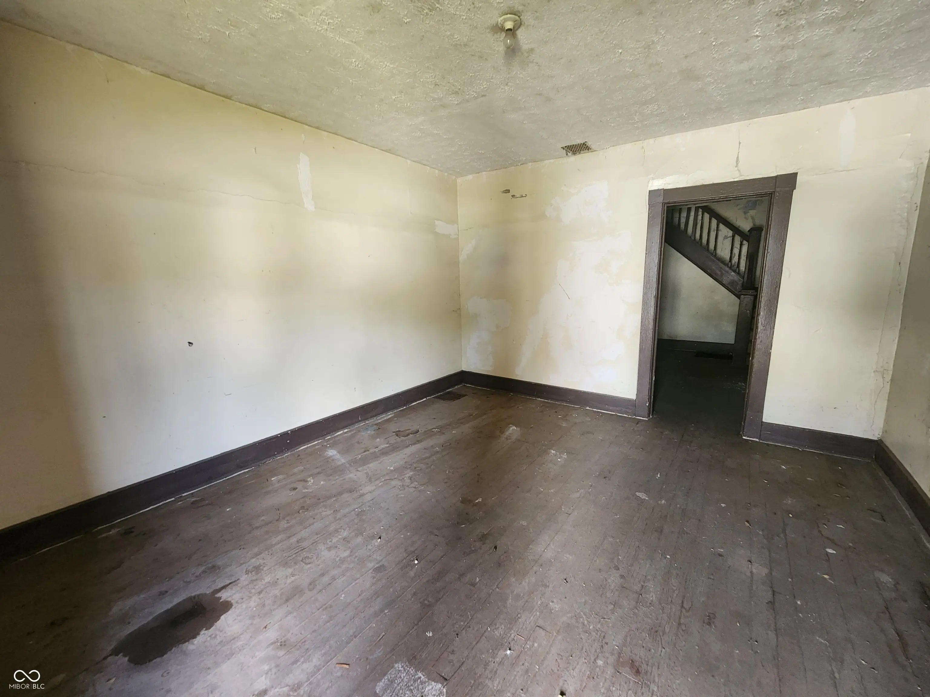 2866-2868 Highland Place MLS 22036469 Crown Hill photo 1