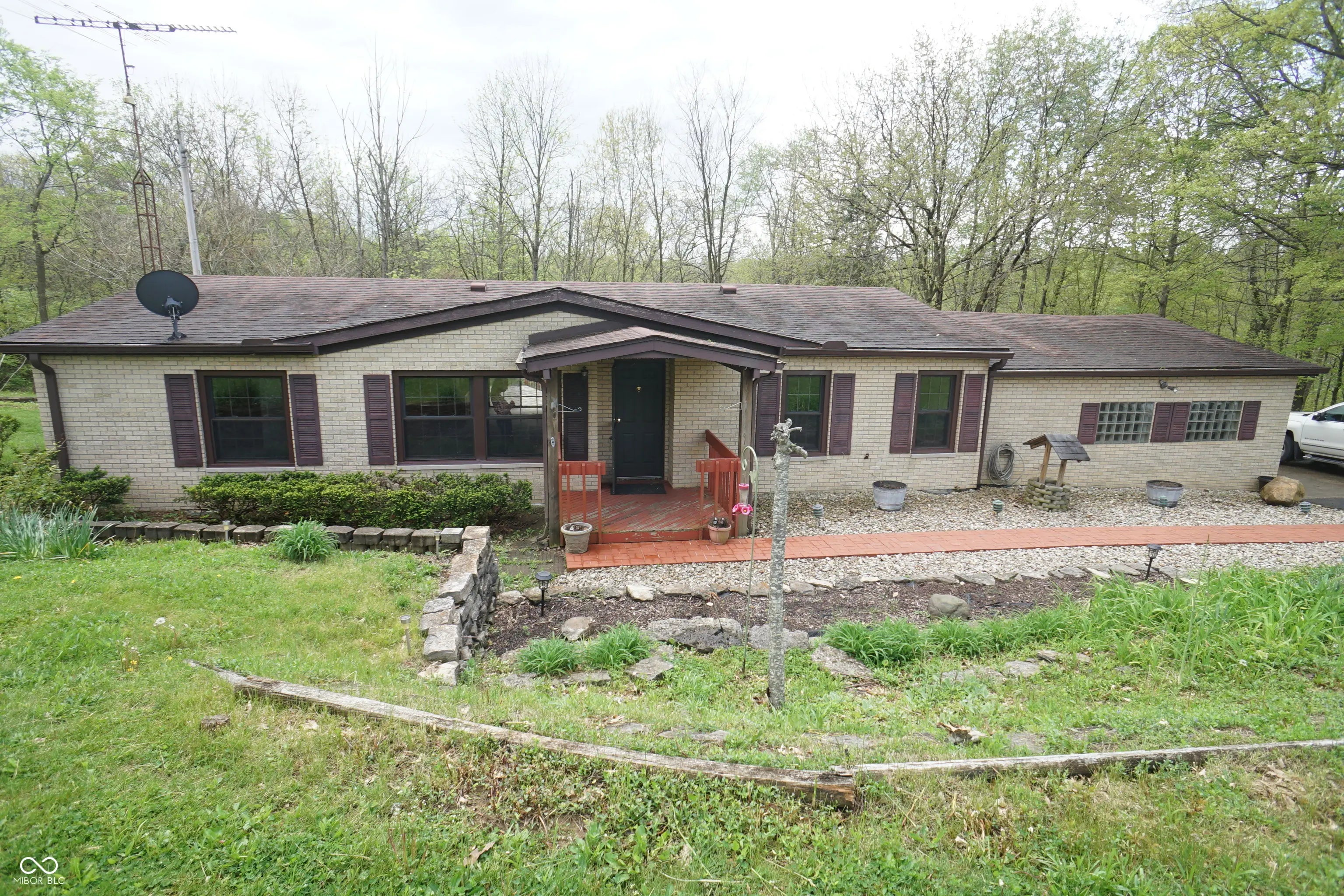 12122 Deer Ridge Road, Brookville