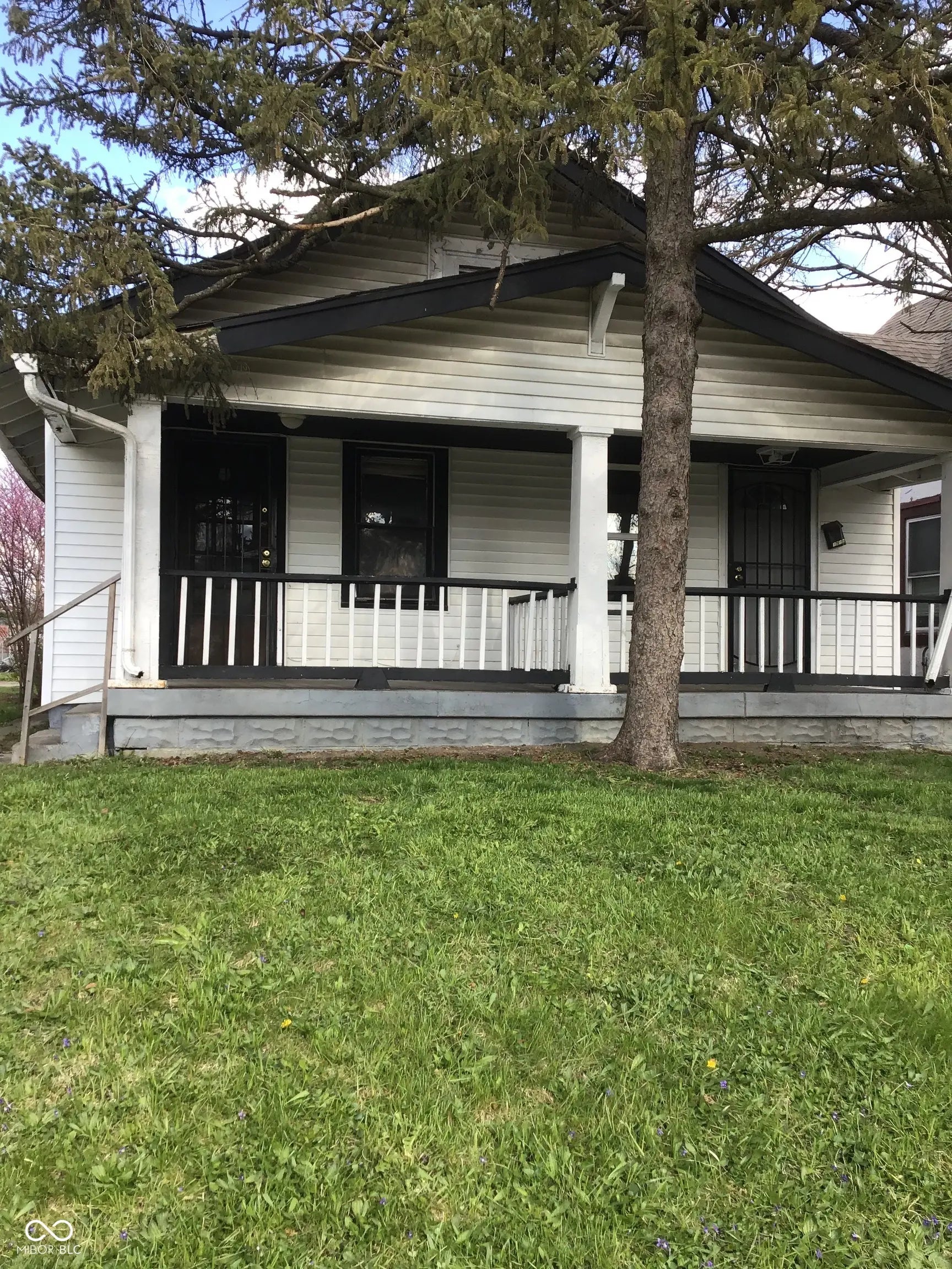 Photo of 1513 N Kealing Avenue Indianapolis, IN 46201