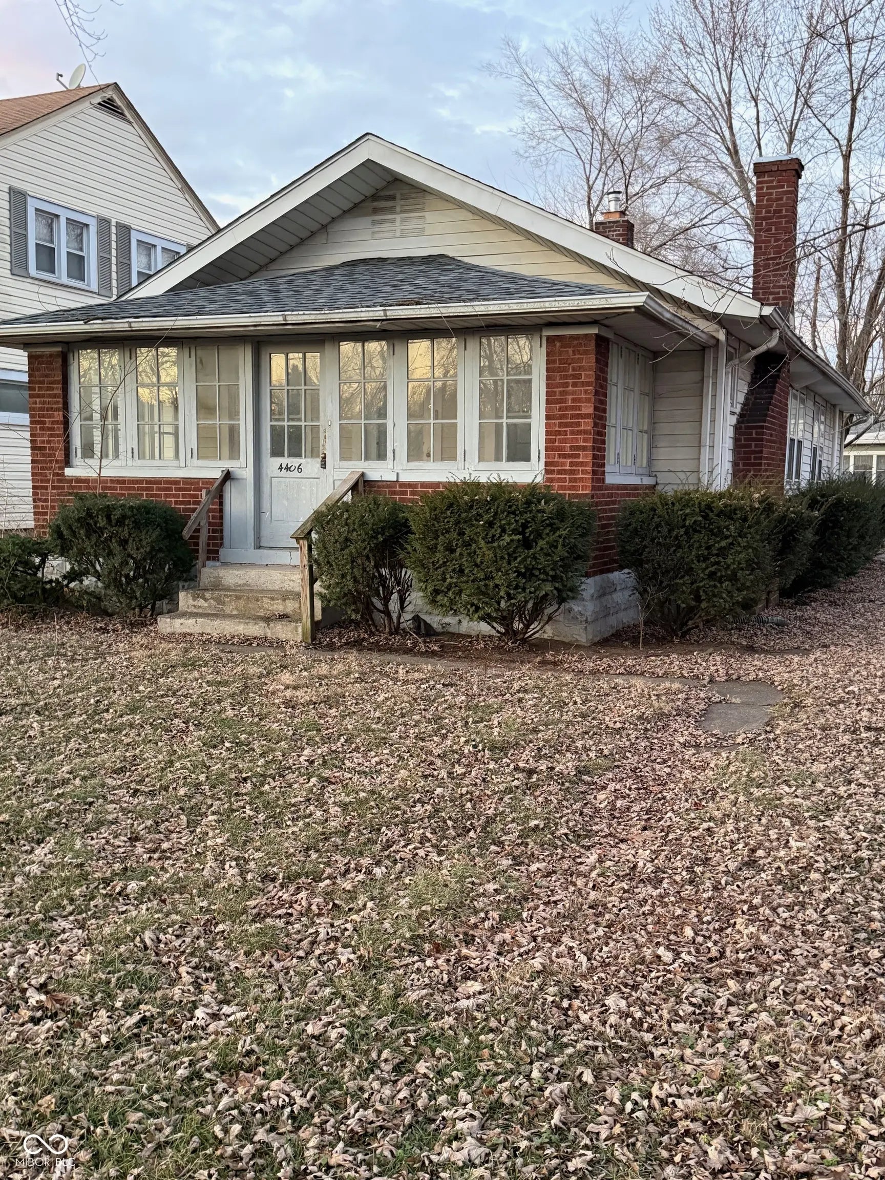 4406 Rockville Road, Indianapolis