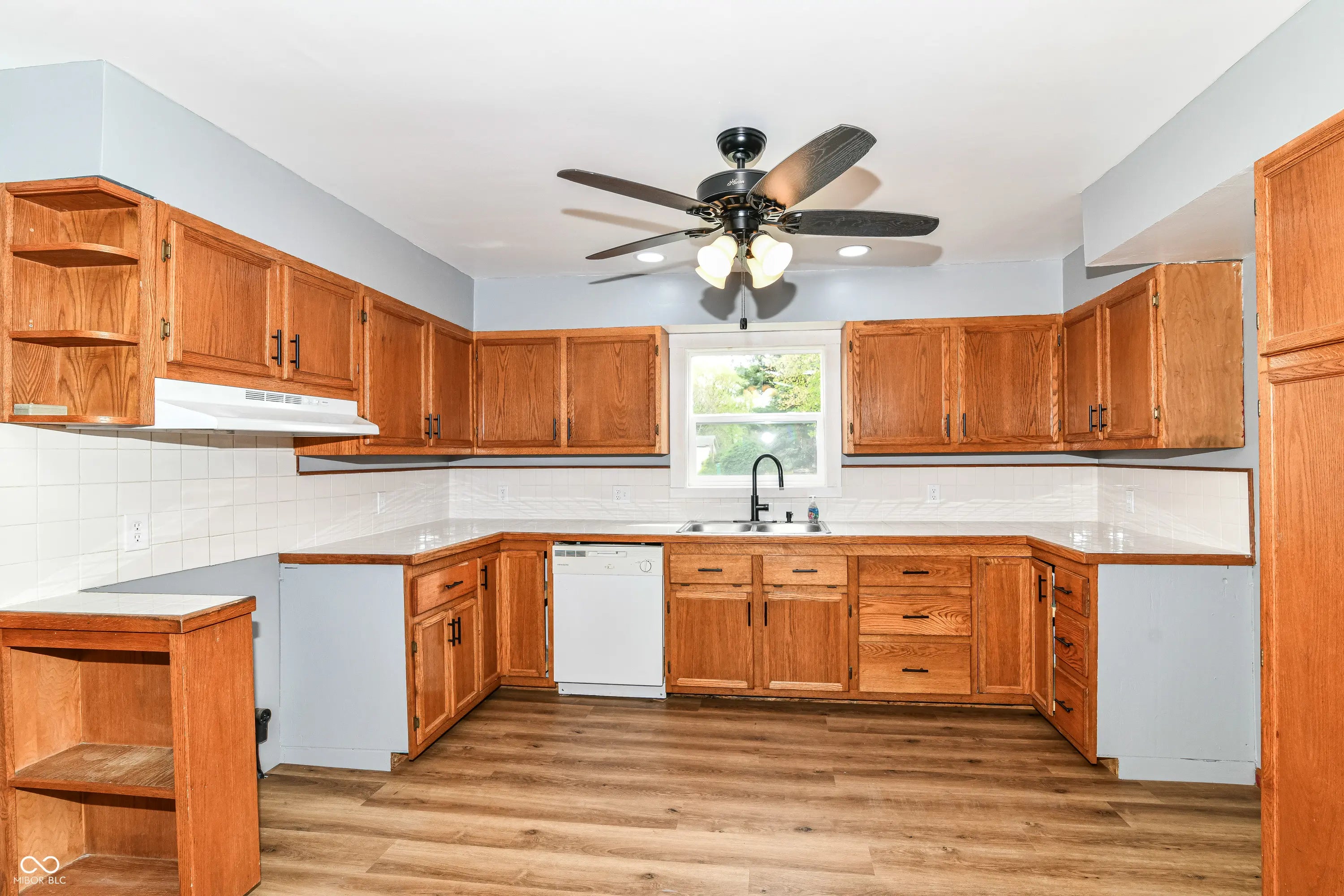 8308 W Main Street MLS 22036584 No Subdivision photo 3