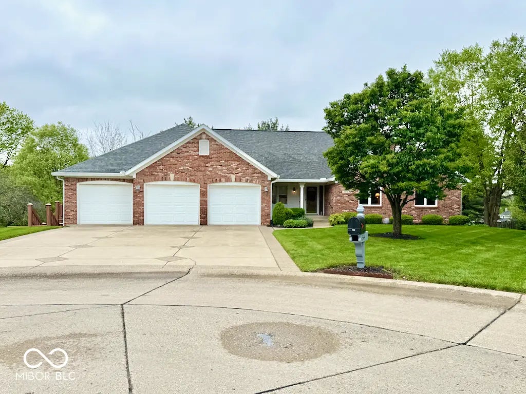 Photo of 1544 Olive Branch Circle Greenwood, IN 46143