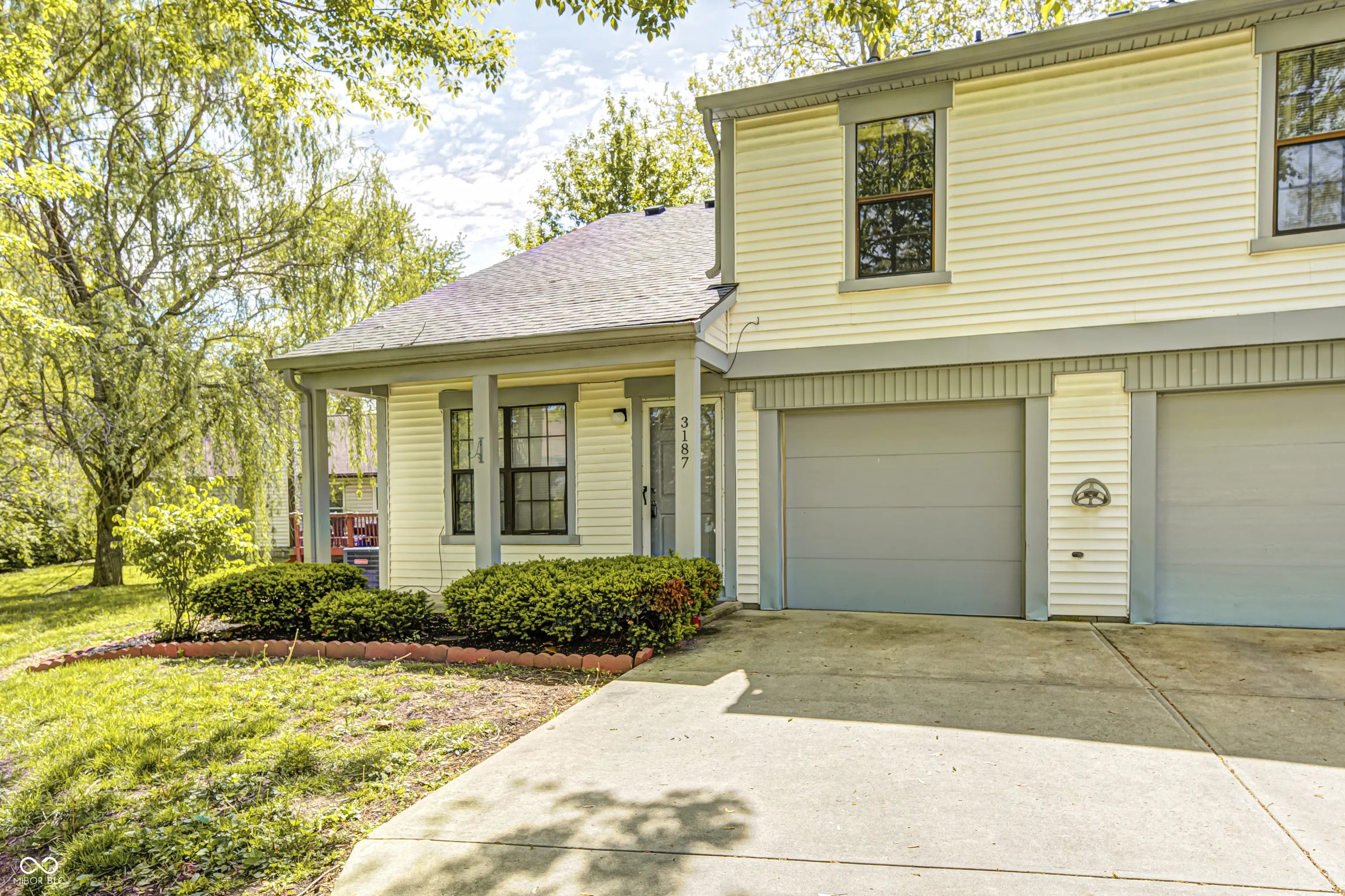 Photo of 3187 Valley Farms Road Indianapolis, IN 46214