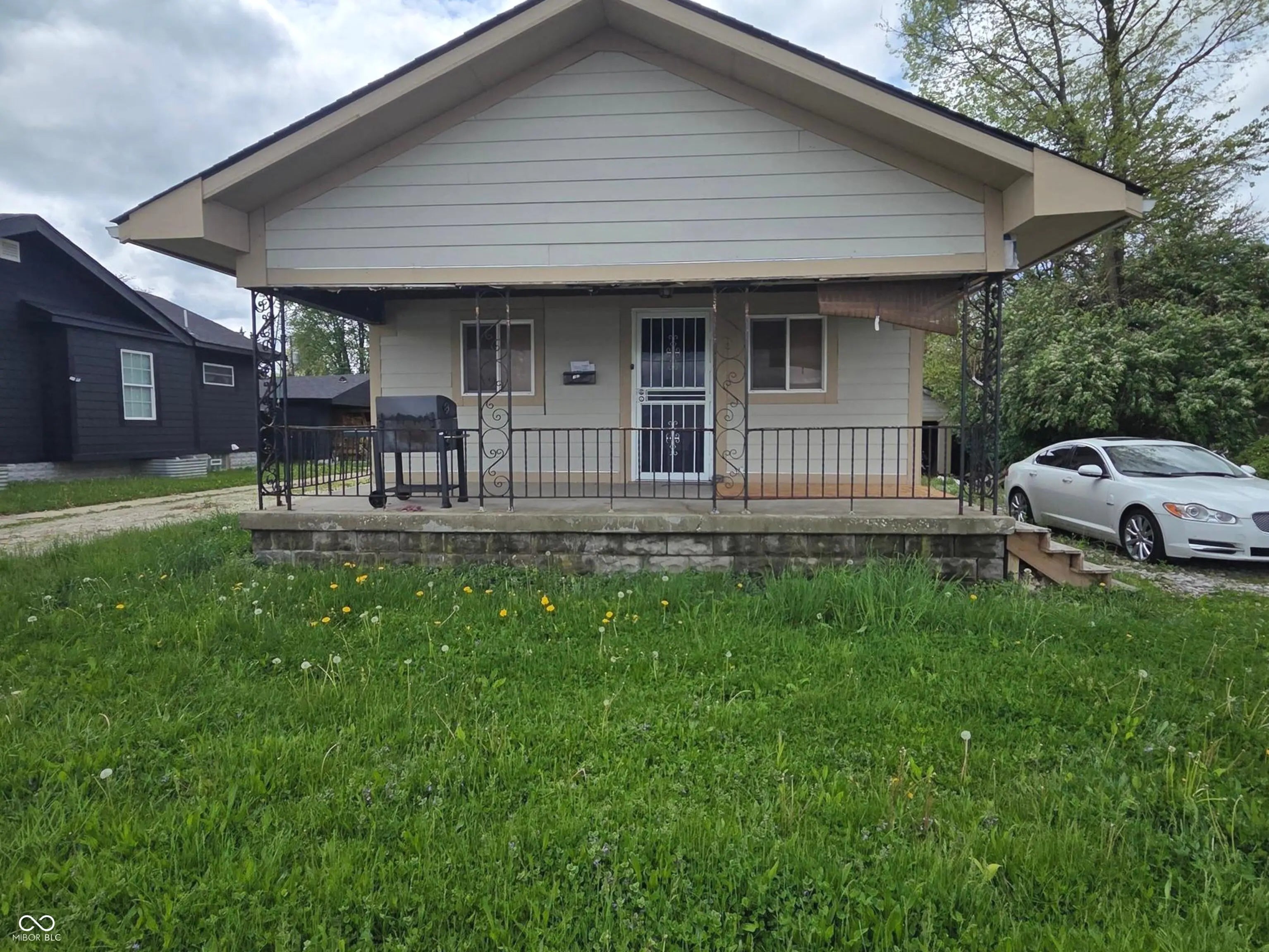 Photo of 3031 E 38th Street Indianapolis, IN 46218