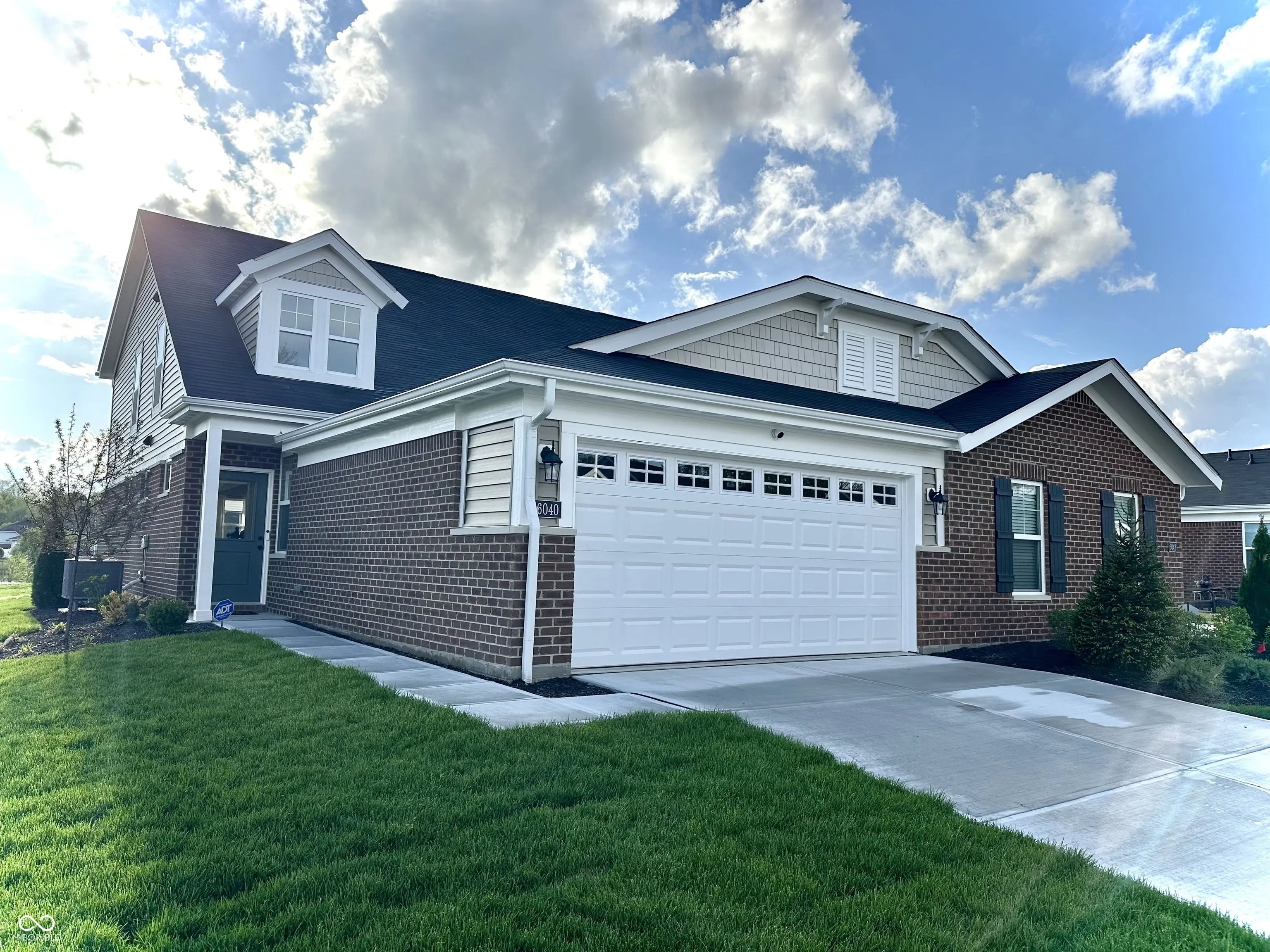 Photo of 6040 Bluecrest Drive Brownsburg, IN 46234