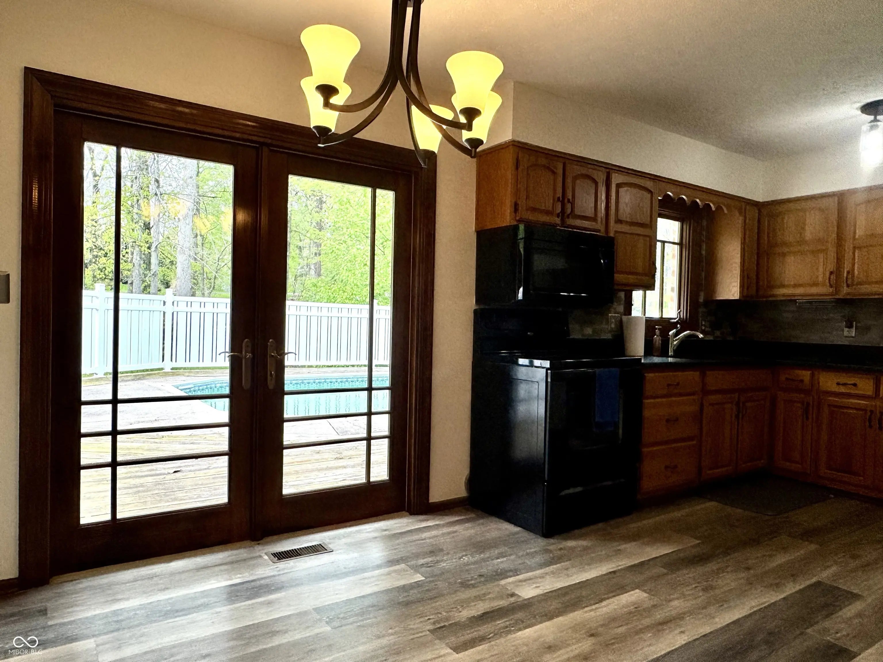 125 Woodland MLS 22036700 Woodland Heights photo 14