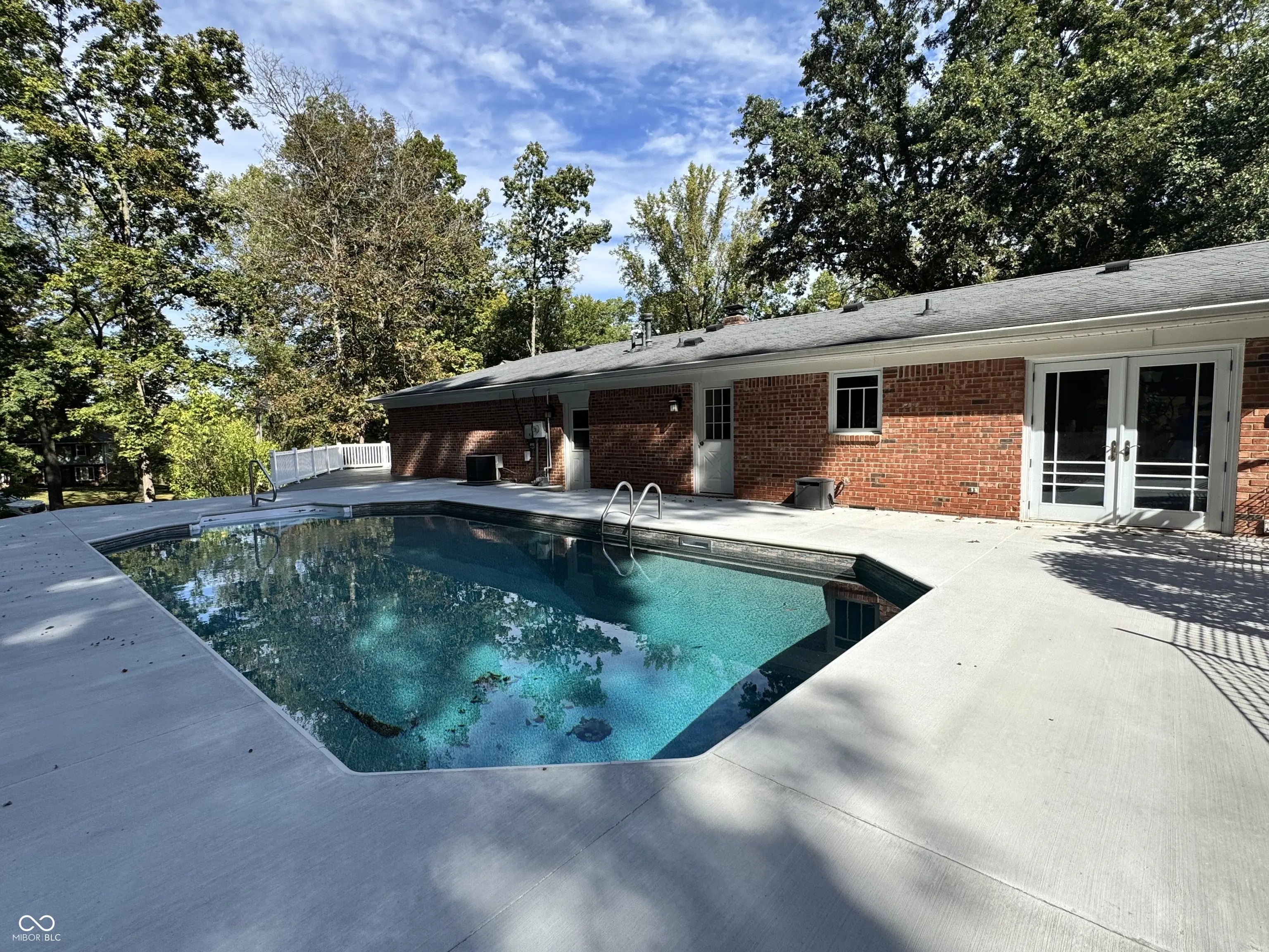 125 Woodland MLS 22036700 Woodland Heights photo 1