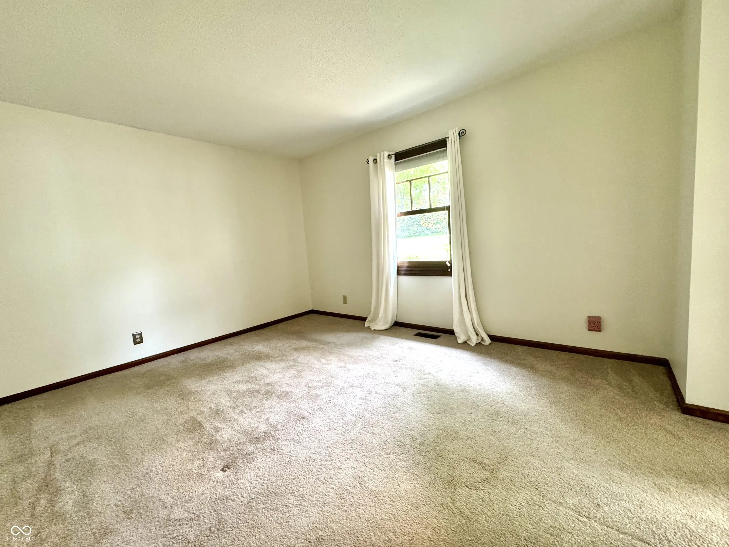 125 Woodland MLS 22036700 Woodland Heights photo 22