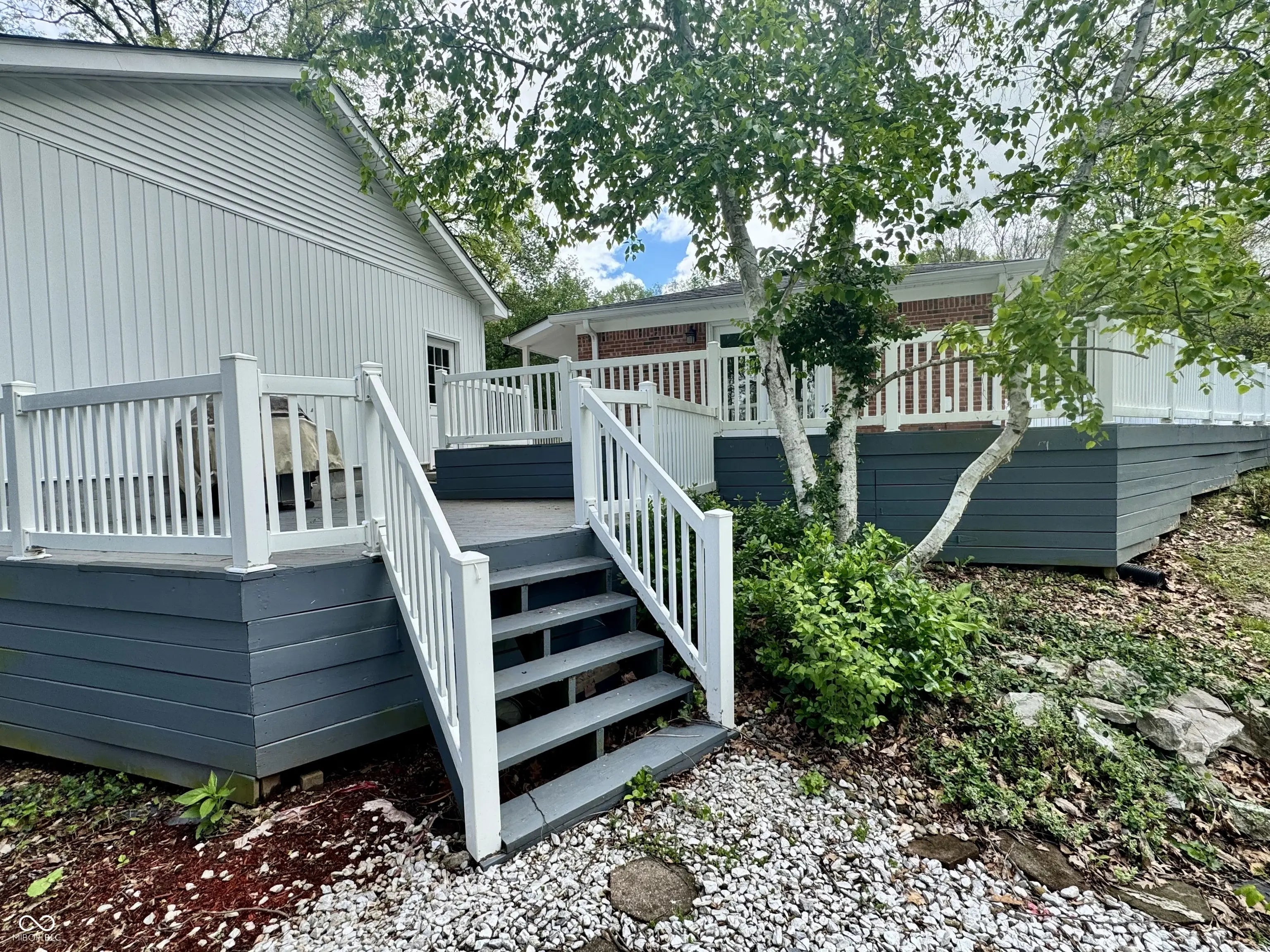 125 Woodland MLS 22036700 Woodland Heights photo 5