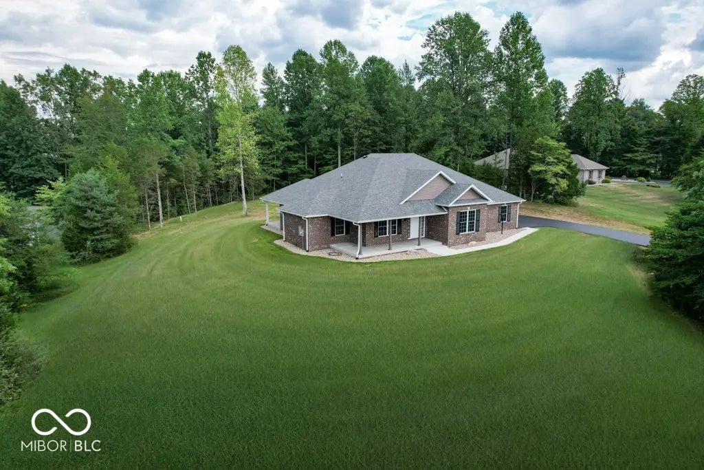 800 S Bay, North Vernon