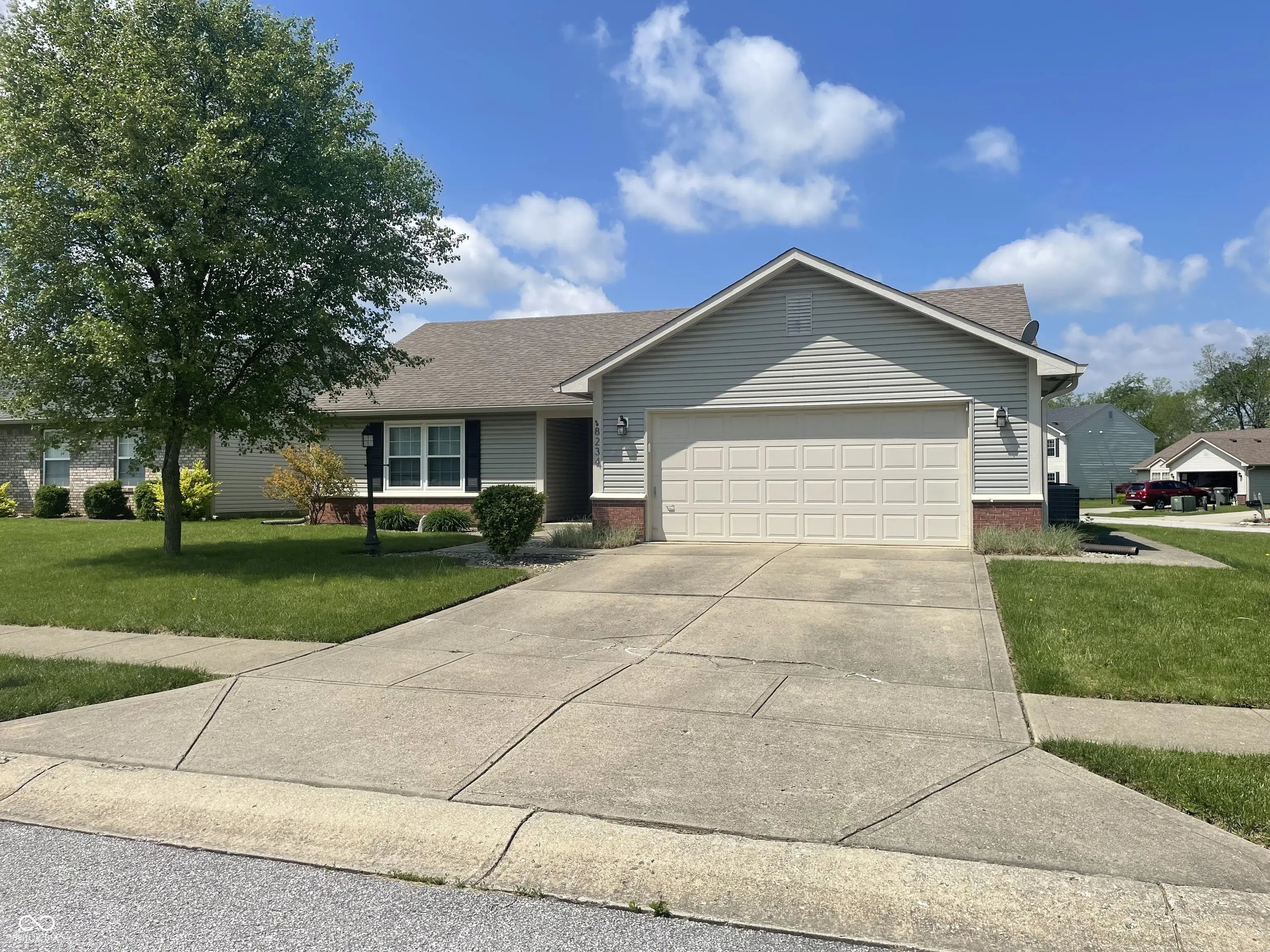 8234 Crosser Drive, Indianapolis