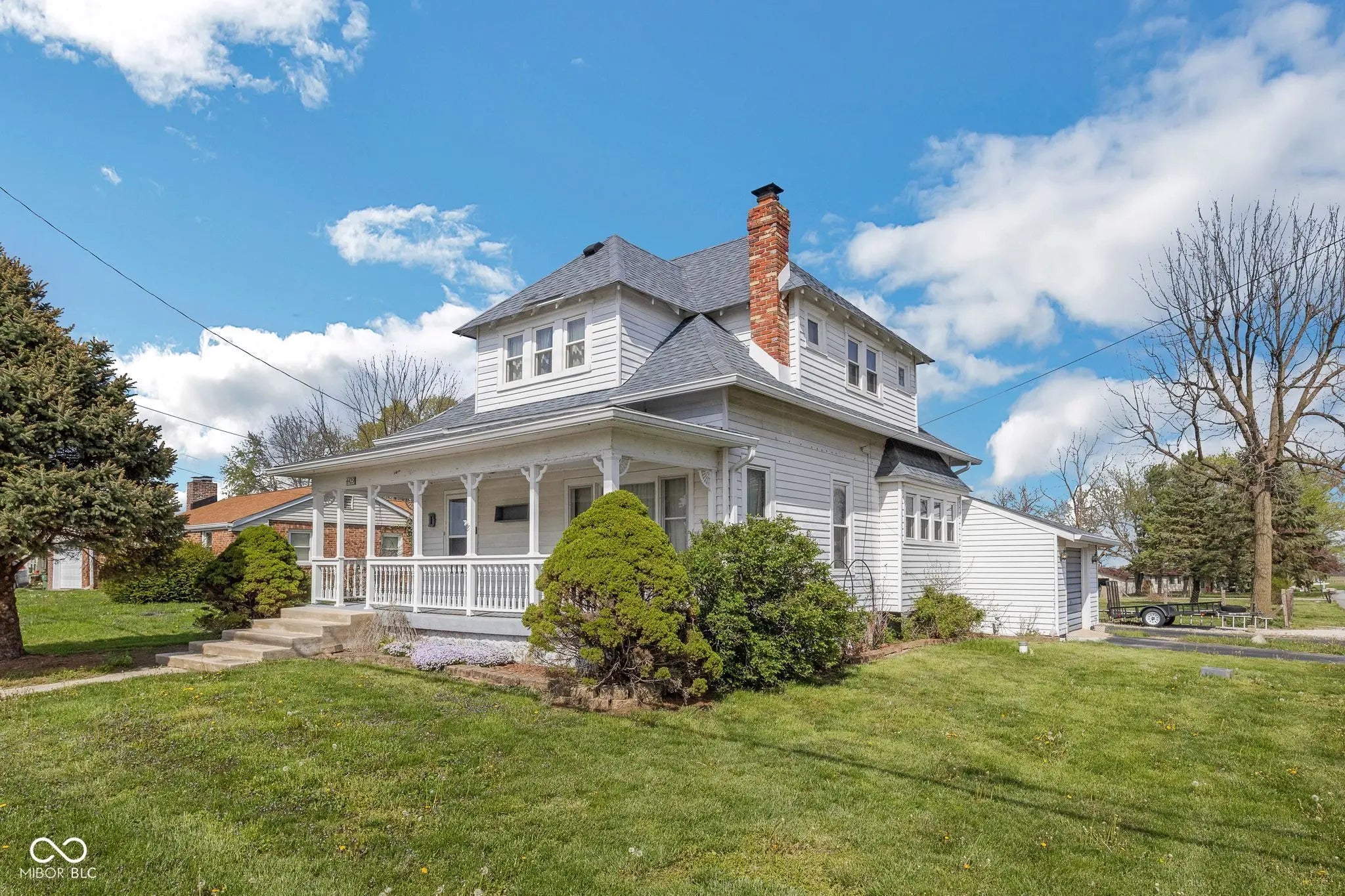 4429 Iowa Street, Clayton