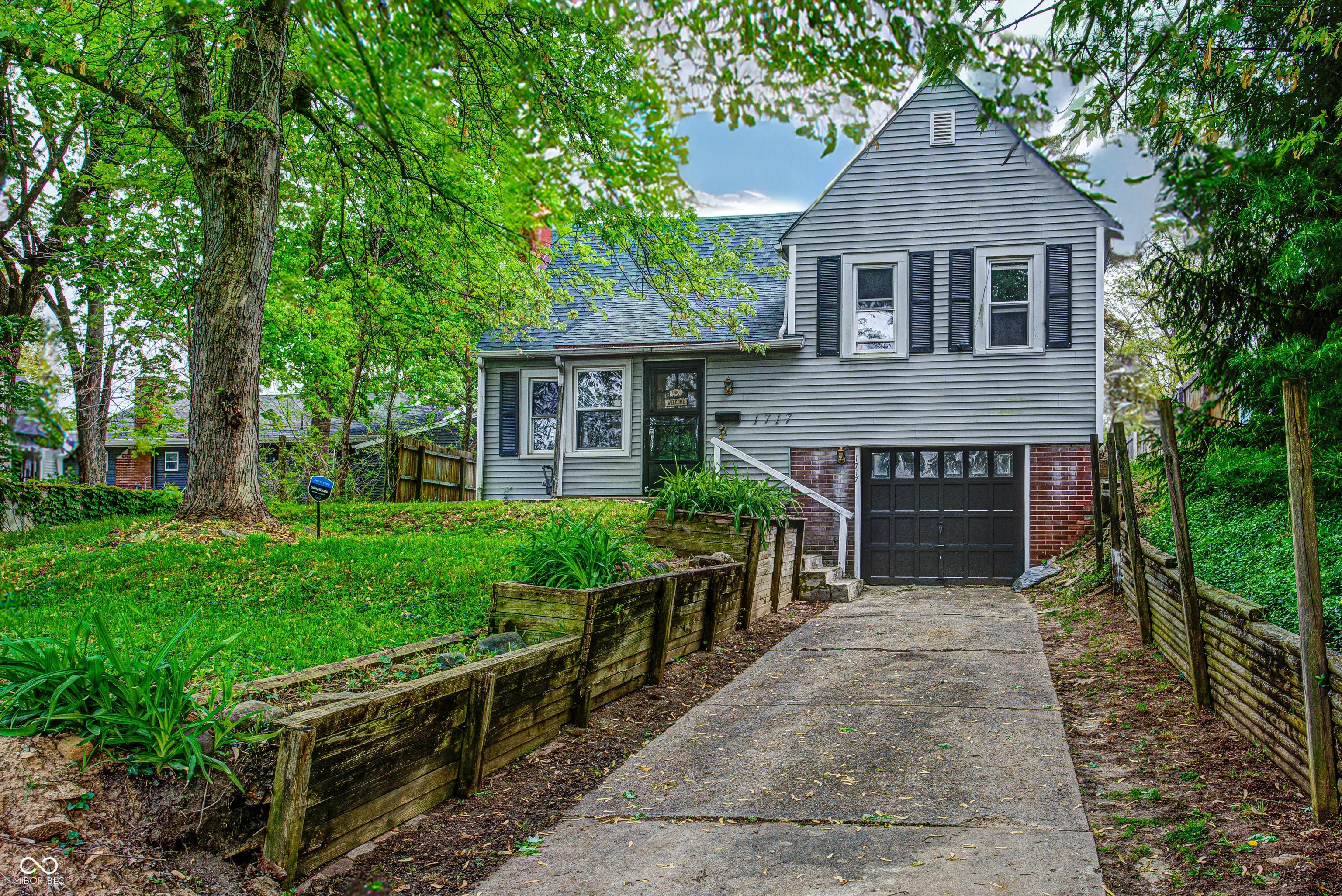 1717 Hst W 10th Street, Anderson