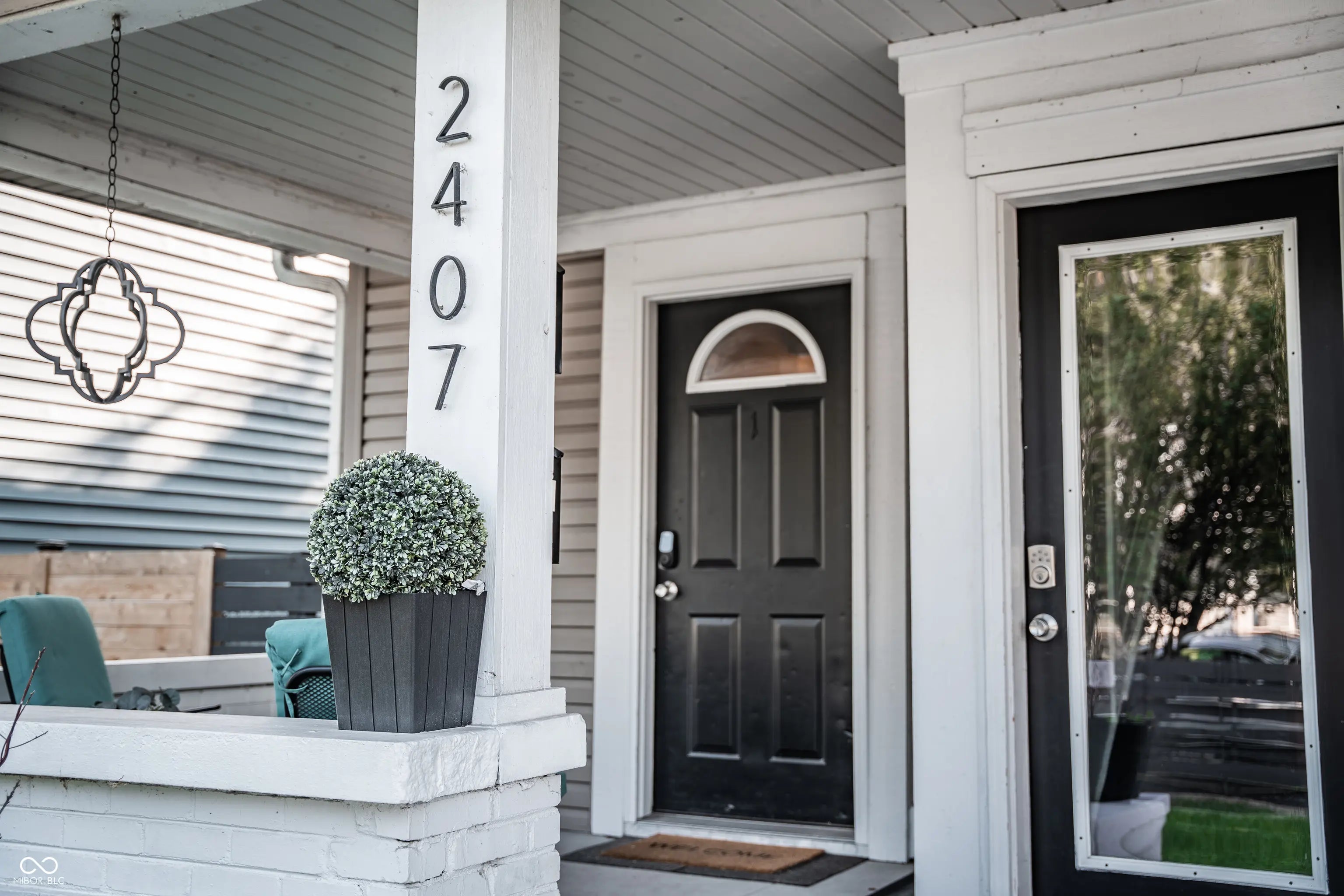 2407 N Capitol Avenue MLS 22037091 J W Becks Sub Rhodes photo 3